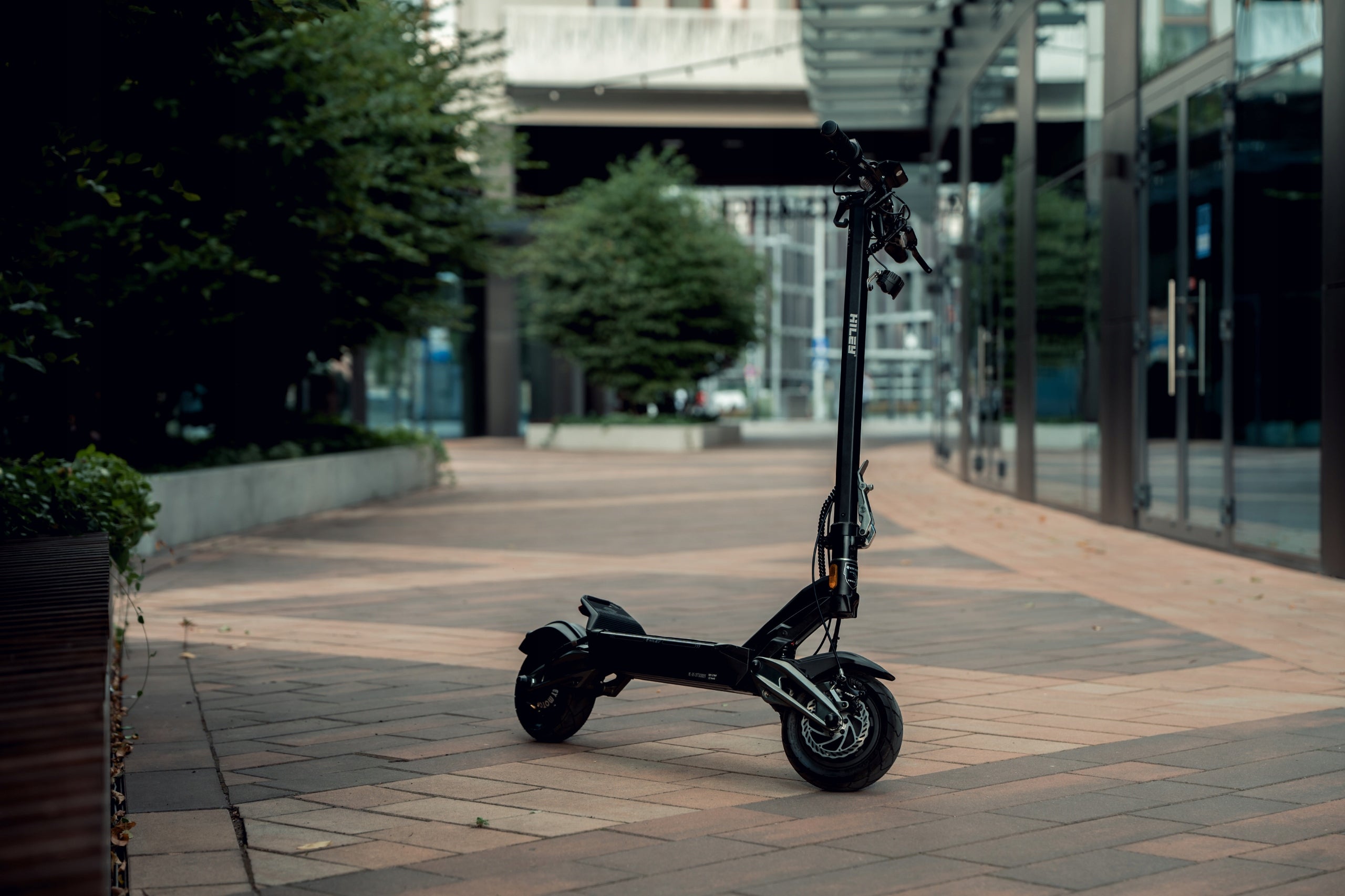 WATERPROOF ELECTRIC SCOOTER HILEY TIGER 10 V5 2026 2X1000W 52V 27AH Color gray