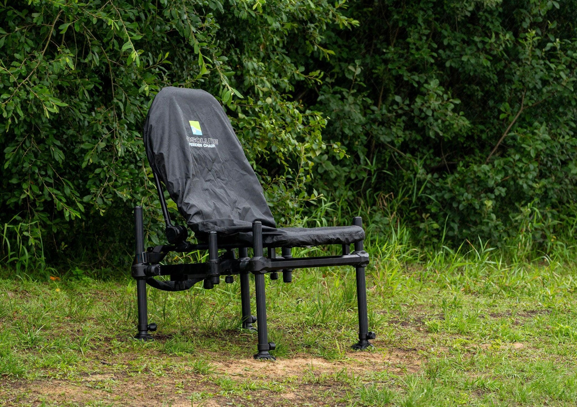 WATERPROOF SEAT COVER PRESTON ABSOLUTE FEEDER Color black