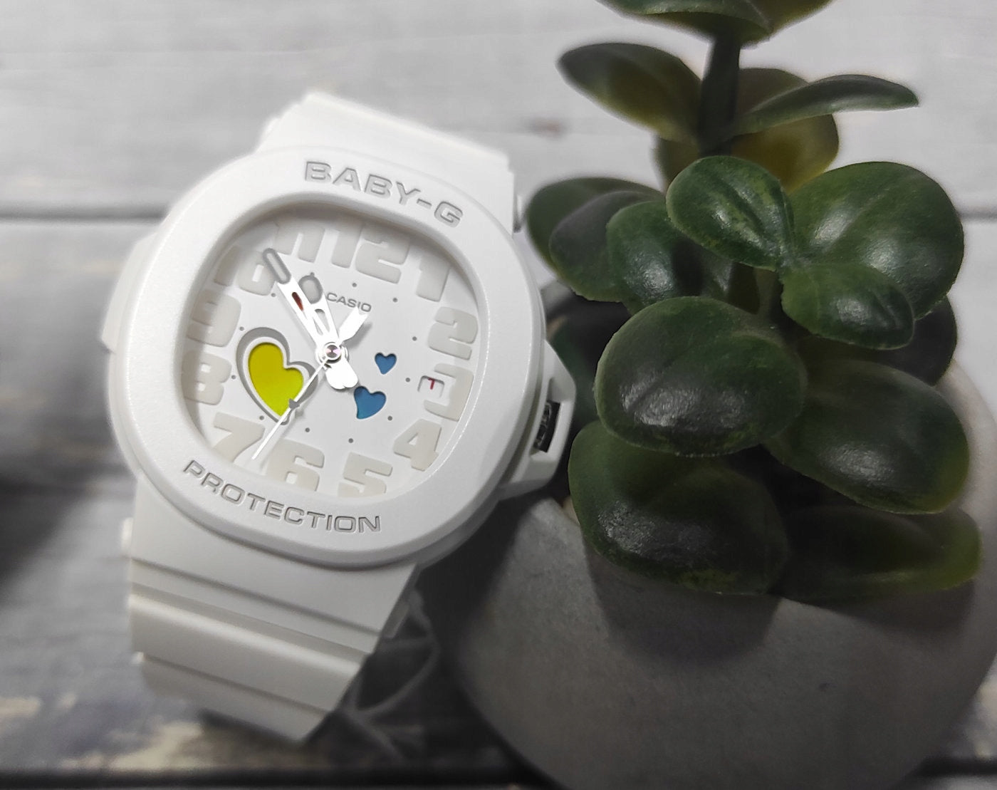 WHITE GIRLS COLORED WATCH CASIO BABY-G BGA-10-7AER WATERPROOF Packaging status original