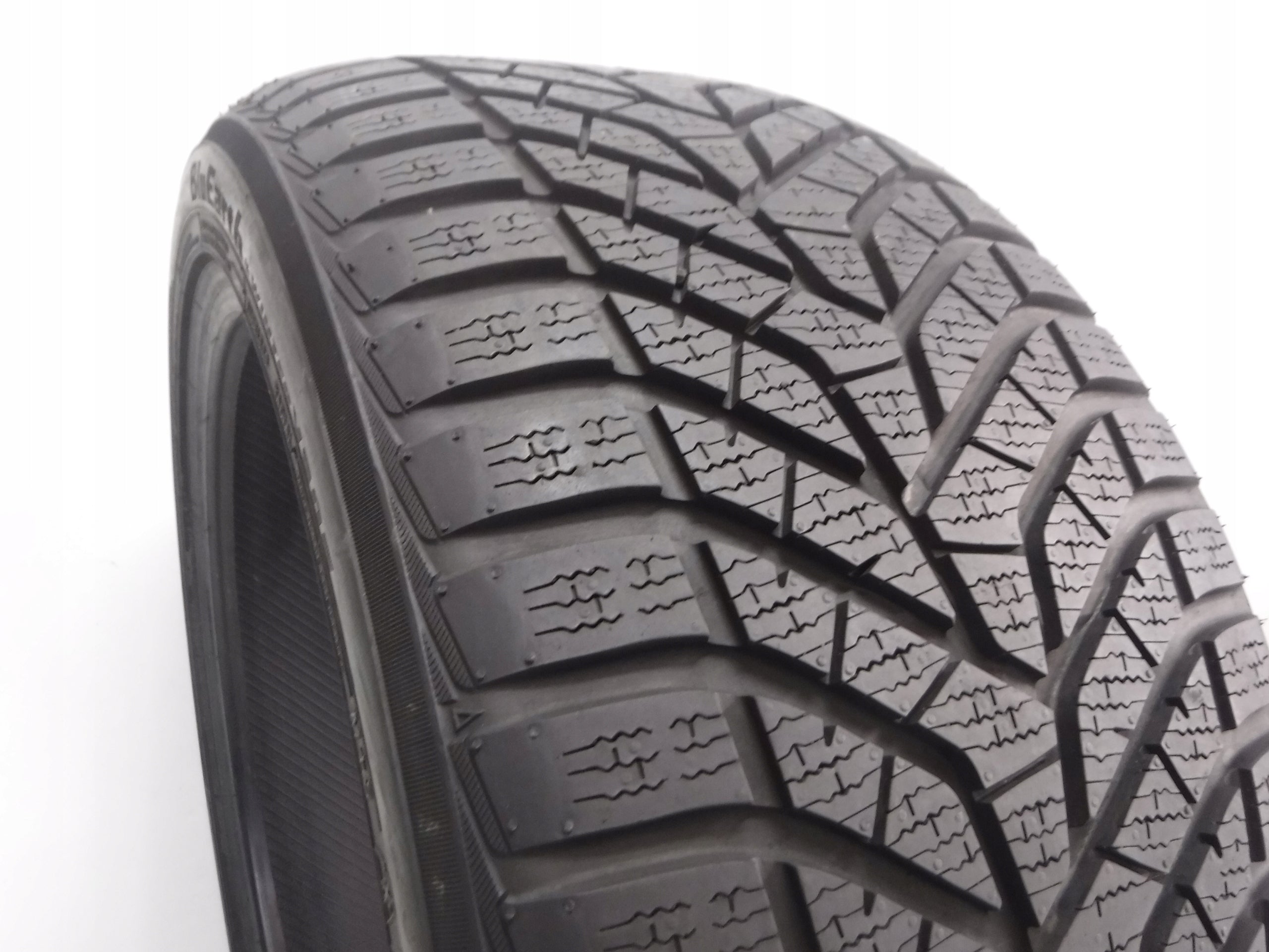 WINTER TYRE YOKOHAMA BLUEARTH WINTER V905 225/40/18 99V M+S Brand Yokohama