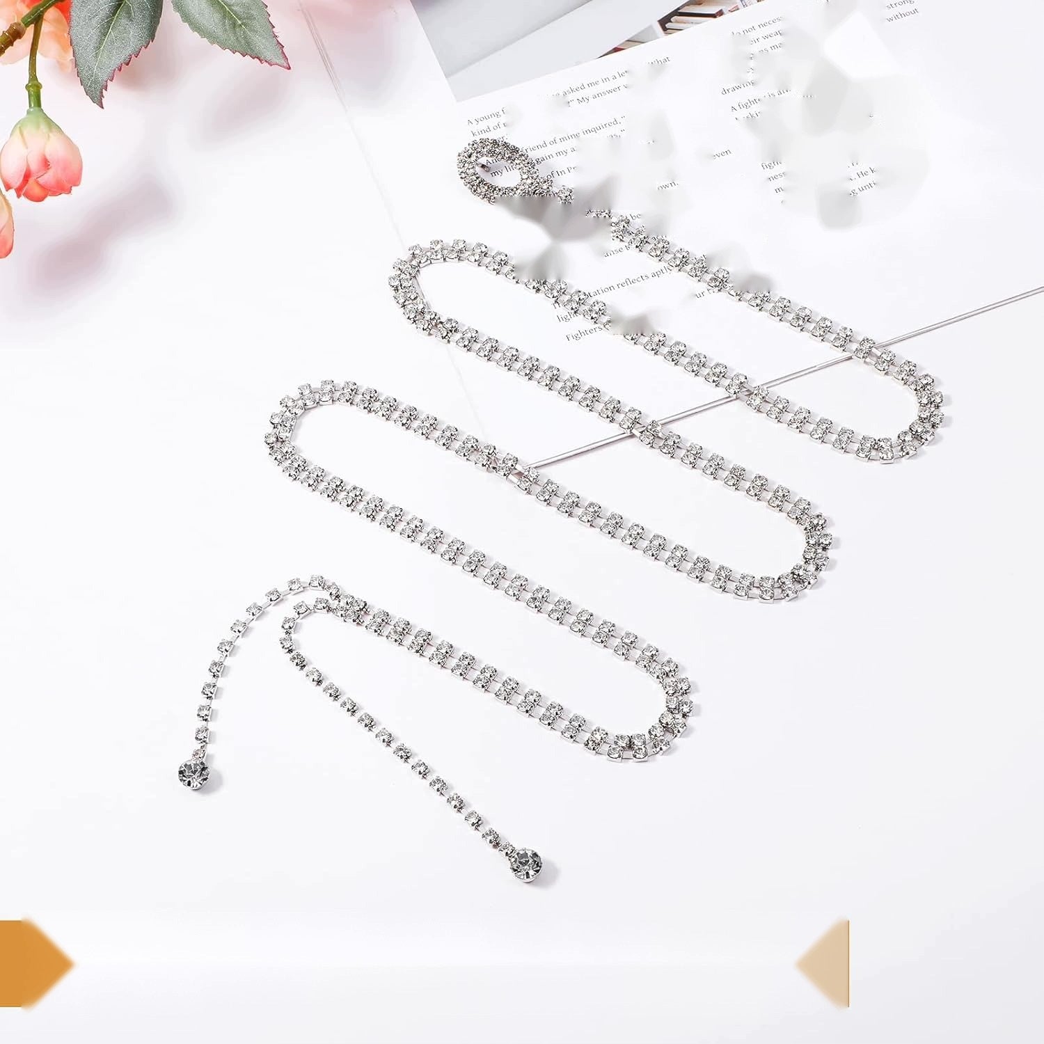 WOMEN'S BELT 110 CM GLITTER SILVER CHAIN CRYSTAL DECORATIVE GLASS Manufacturer code 5908140221918