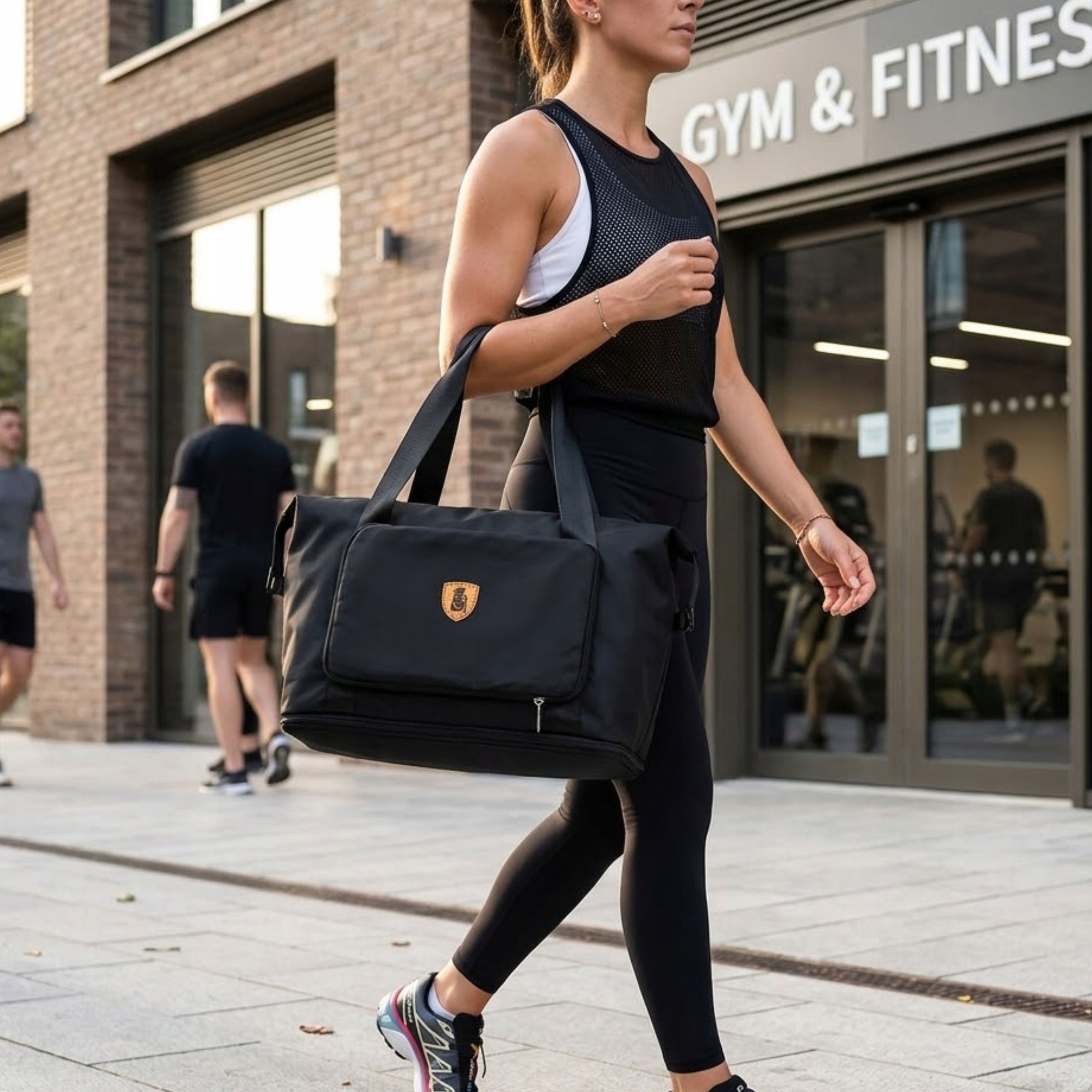 WOMEN'S SPORTS BAG FOR GYM PILATES FITNESS YOGA SHOULDER POOL Model torba na siłownię