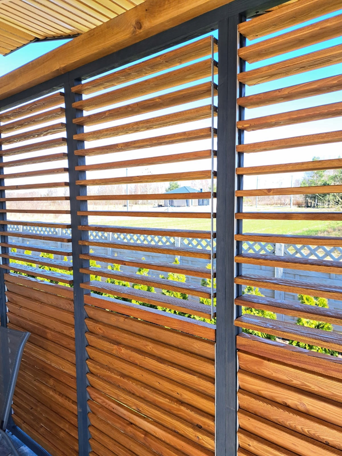WOODEN BLINDS EXTERNAL MOVABLE BOARDS TO SIZE MANUFACTURER