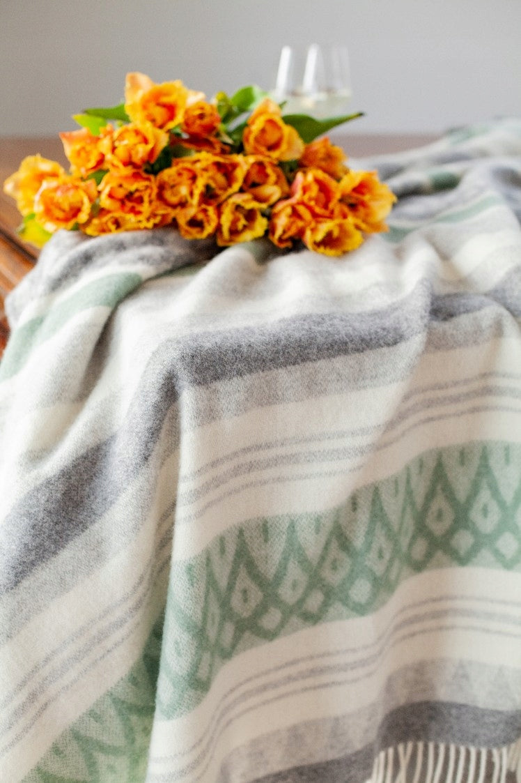 WOOL BLANKET warm soft 100% wool 190x220 cm plaid blankets Cozy Blankets Brand Cozy Blankets