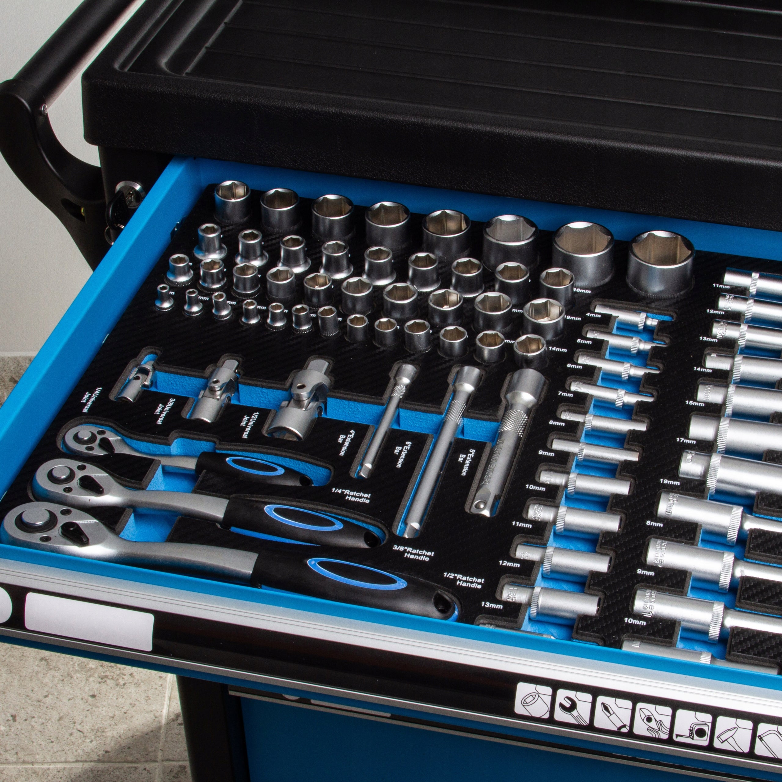 WORKSHOP CABINET SERVICE TROLLEY PREMIUM TOOLS SET 258EL Product weight with unit packaging 75 kg