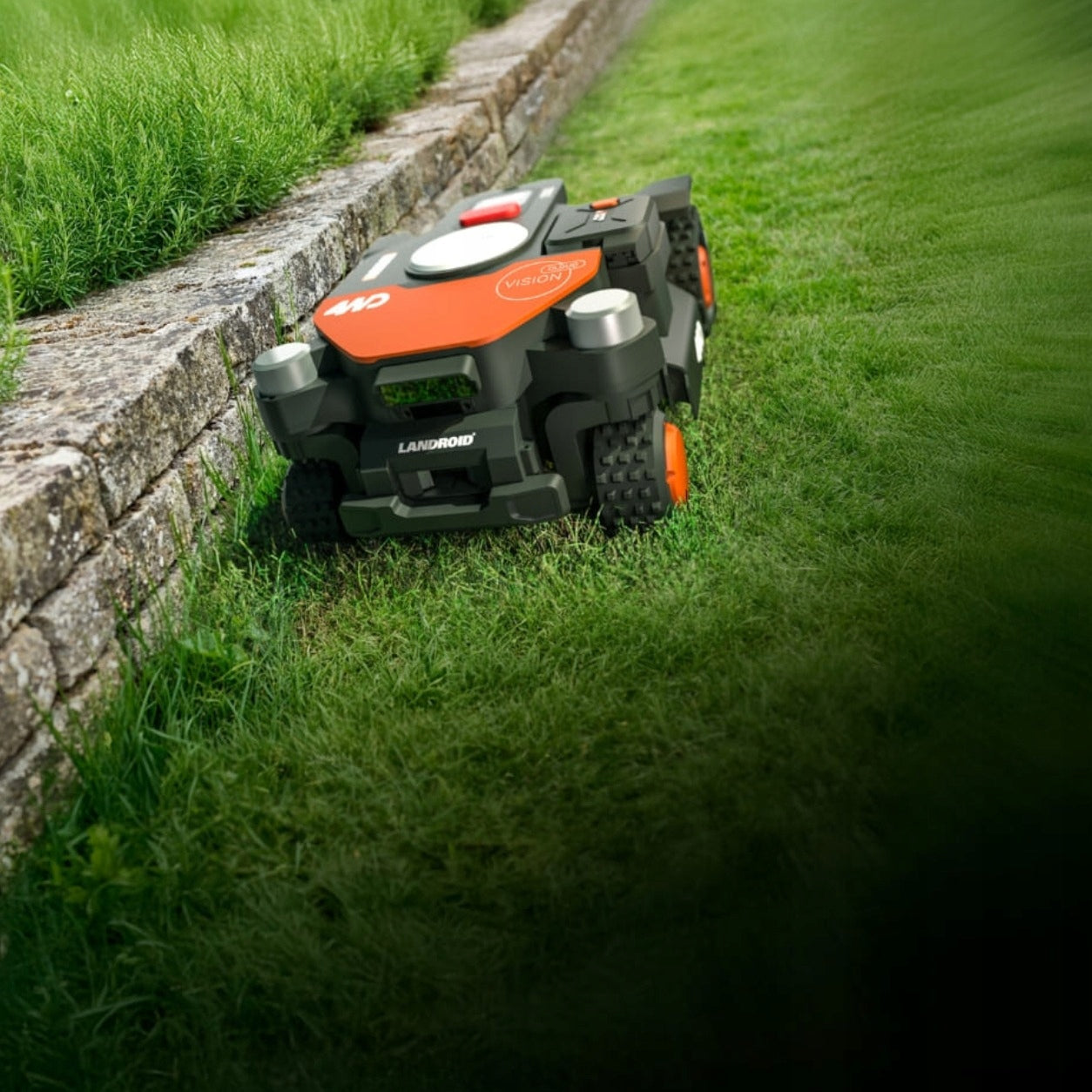 WORX Landroid Vision WR340E 4WD 600m2 Cordless Lawn Mower Model 4WD M600