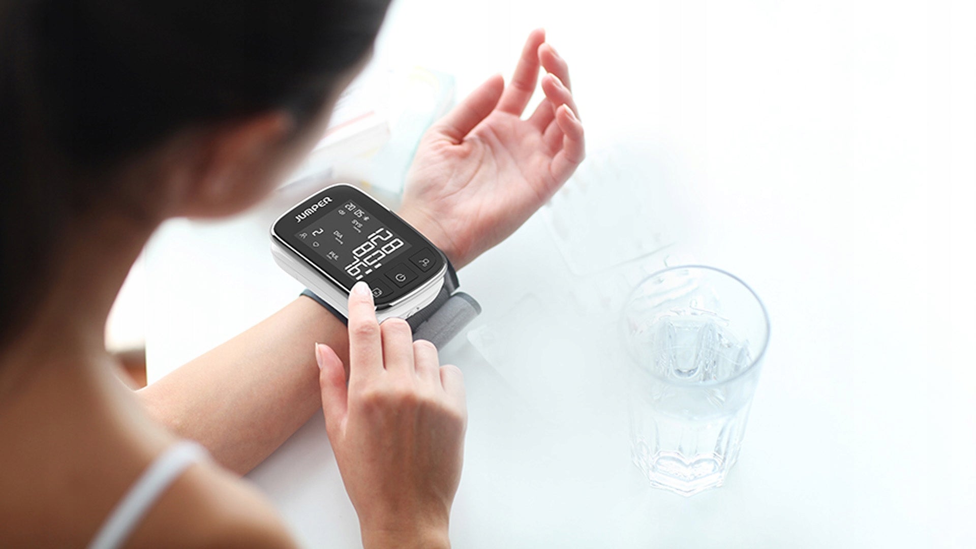 WRIST MEDICAL BLOOD Pressure Monitor Jumper HWA21 SPEAKS in Polish Application Medical device yes