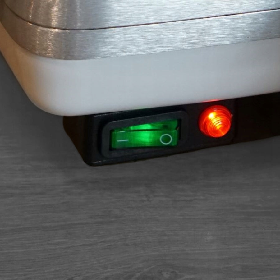 Waffle iron Dezal 301.7 XL Profi W 1300W WITH INDICATOR LIGHTS SWITCH Power rating 1300 W