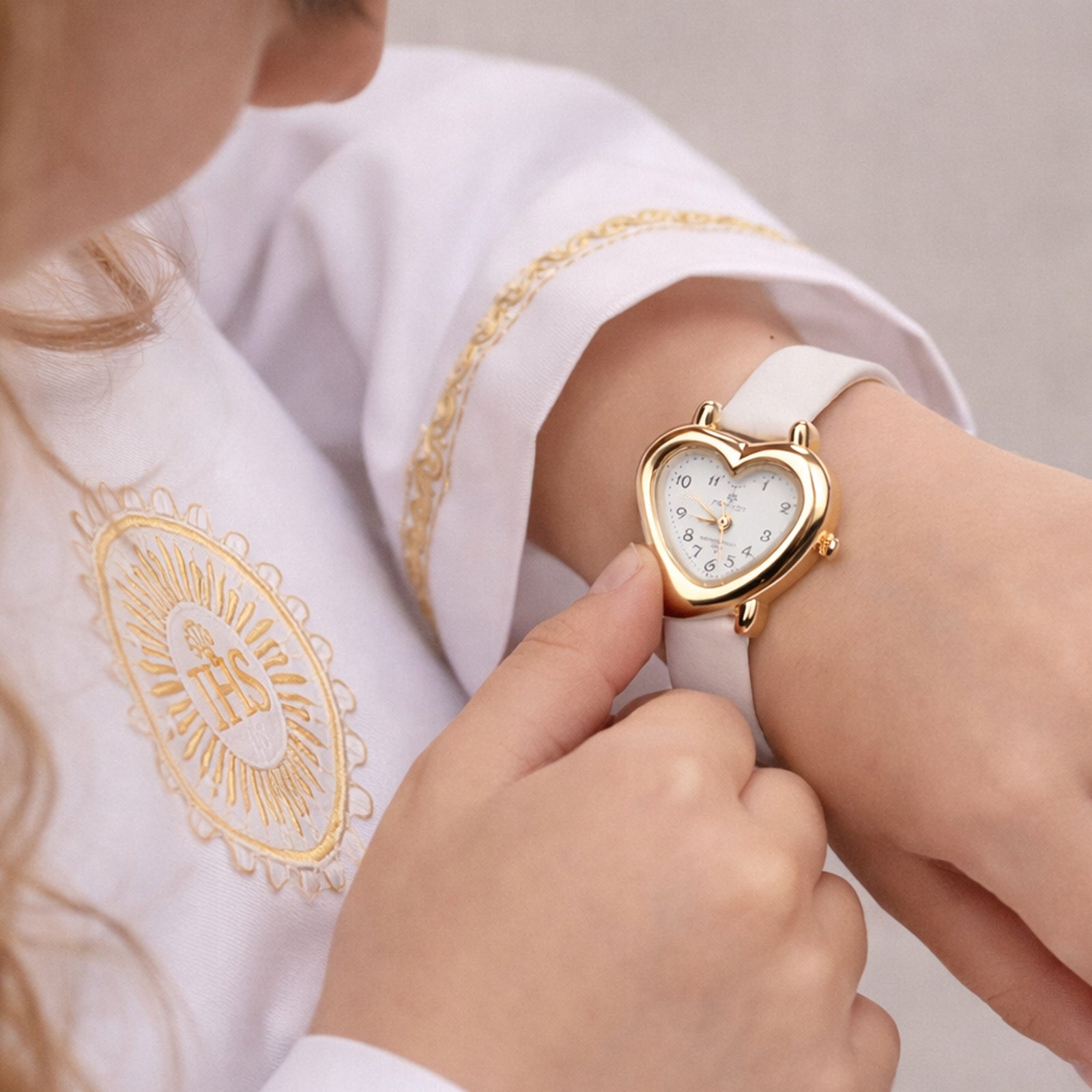 Watch for Girls for Communion Heart Box Communion Memorial Brand Perfect