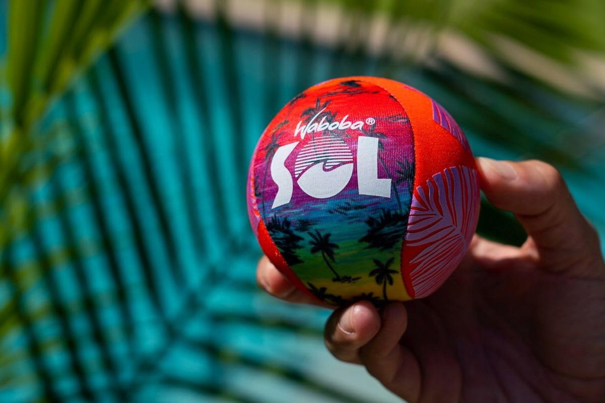 Water ball bouncing off the water jumping Waboba Sol changing color 1x Brand Waboba