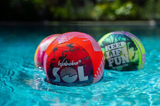 Water ball bouncing off the water jumping Waboba Sol changing color 1x