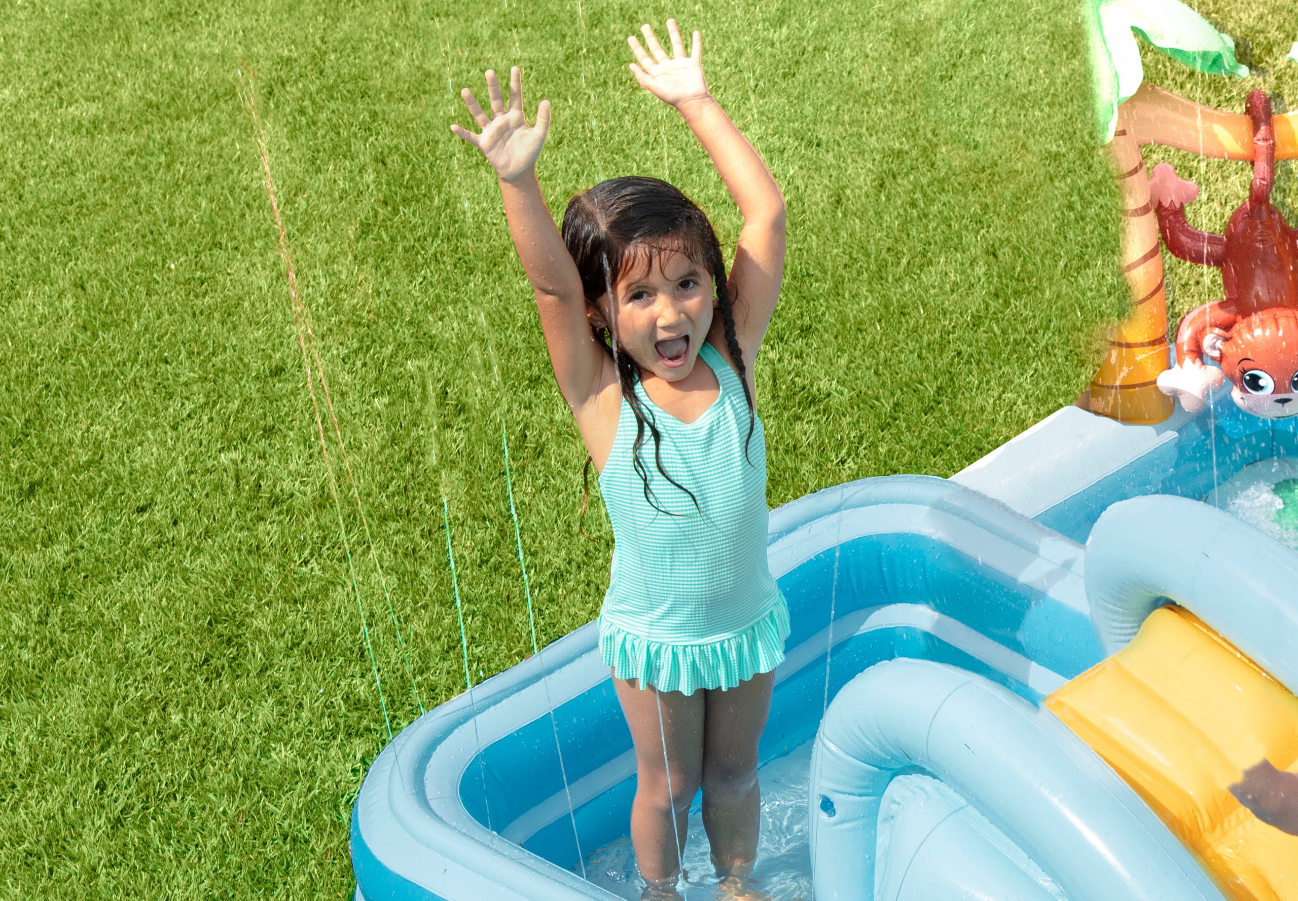 Water playground pool jungle slide Intex 57161 fountain ball Color multicolor