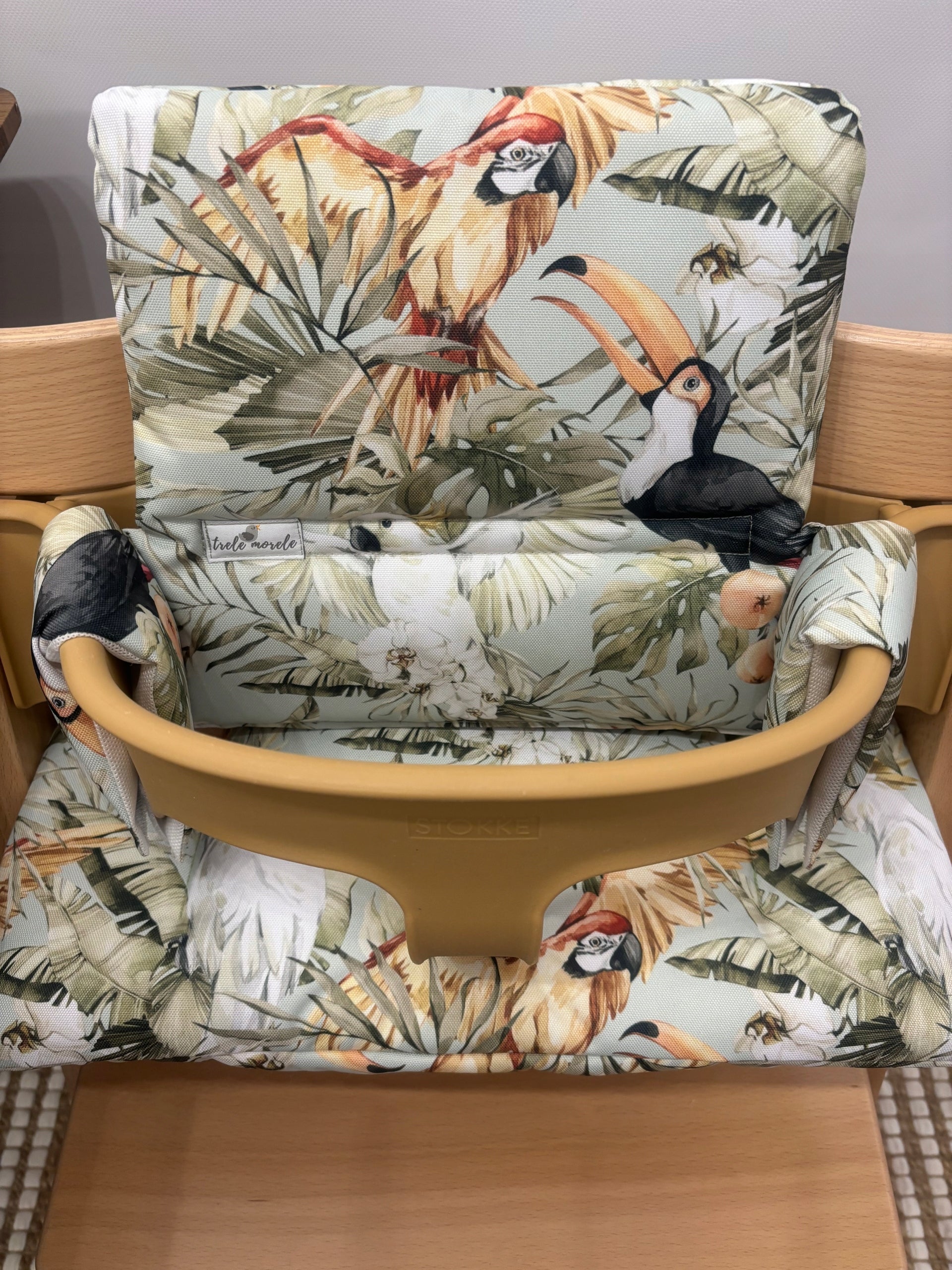 Waterproof Pillows for Stokke Tripp Trapp 2in1 Parrots on Green
