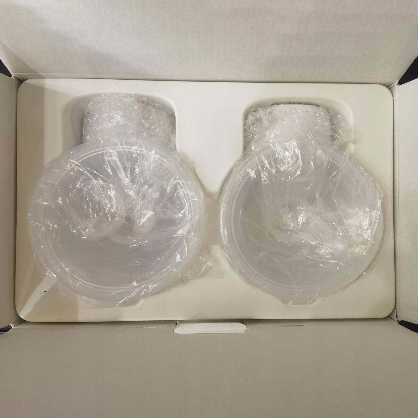 Wearable Breast Pump Portable 3 Modes, 9 Levels LED Display Low White 2pcs Medical device no