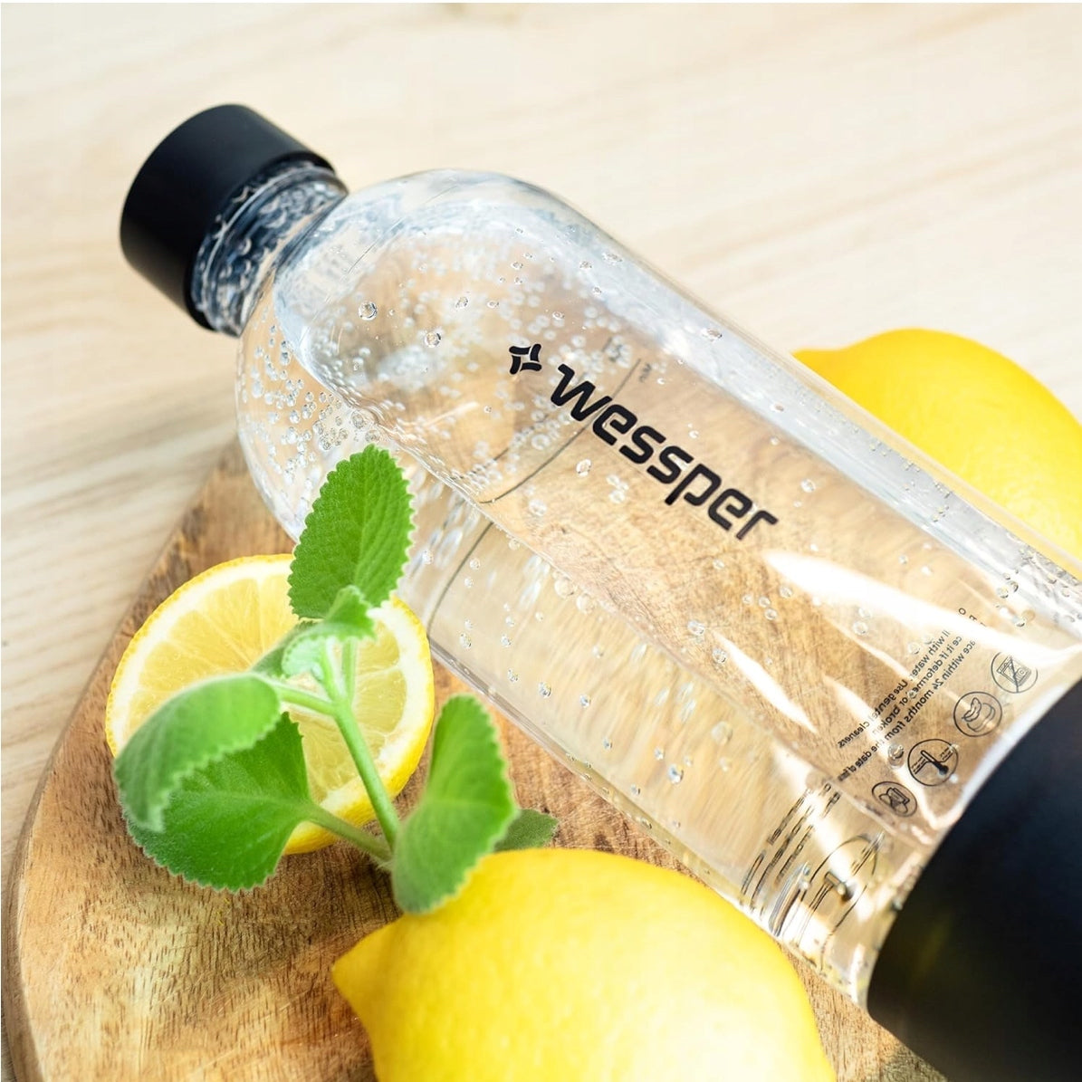 Wessper Saturator for sparkling water + cartridge + bottle 0,8l - Sodamaker S1 Manufacturer code WES082