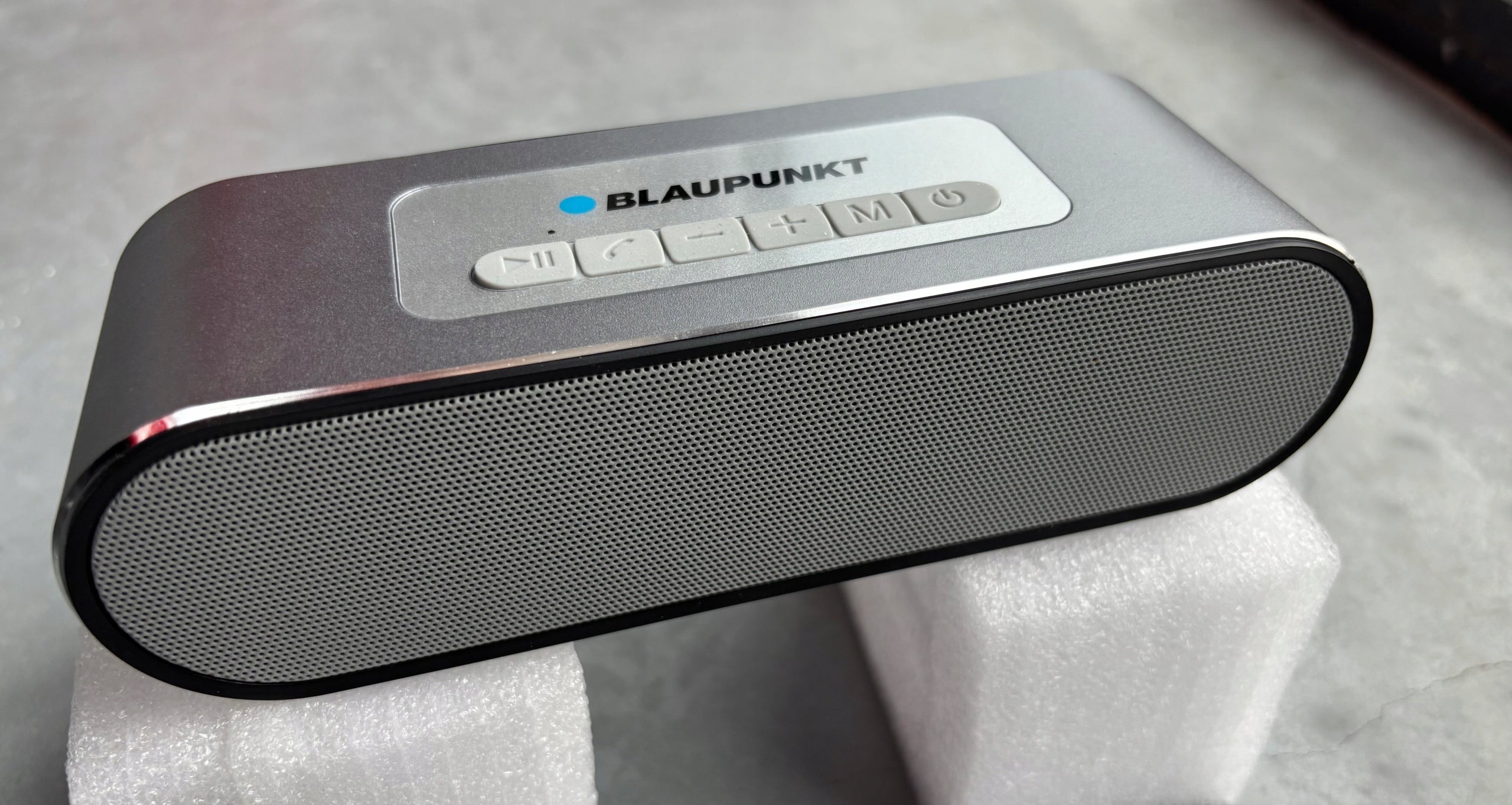 Wireless Bluetooth Speaker BLAUPUNKT BTA274 NEW ALUMINUM Powerful BASS
