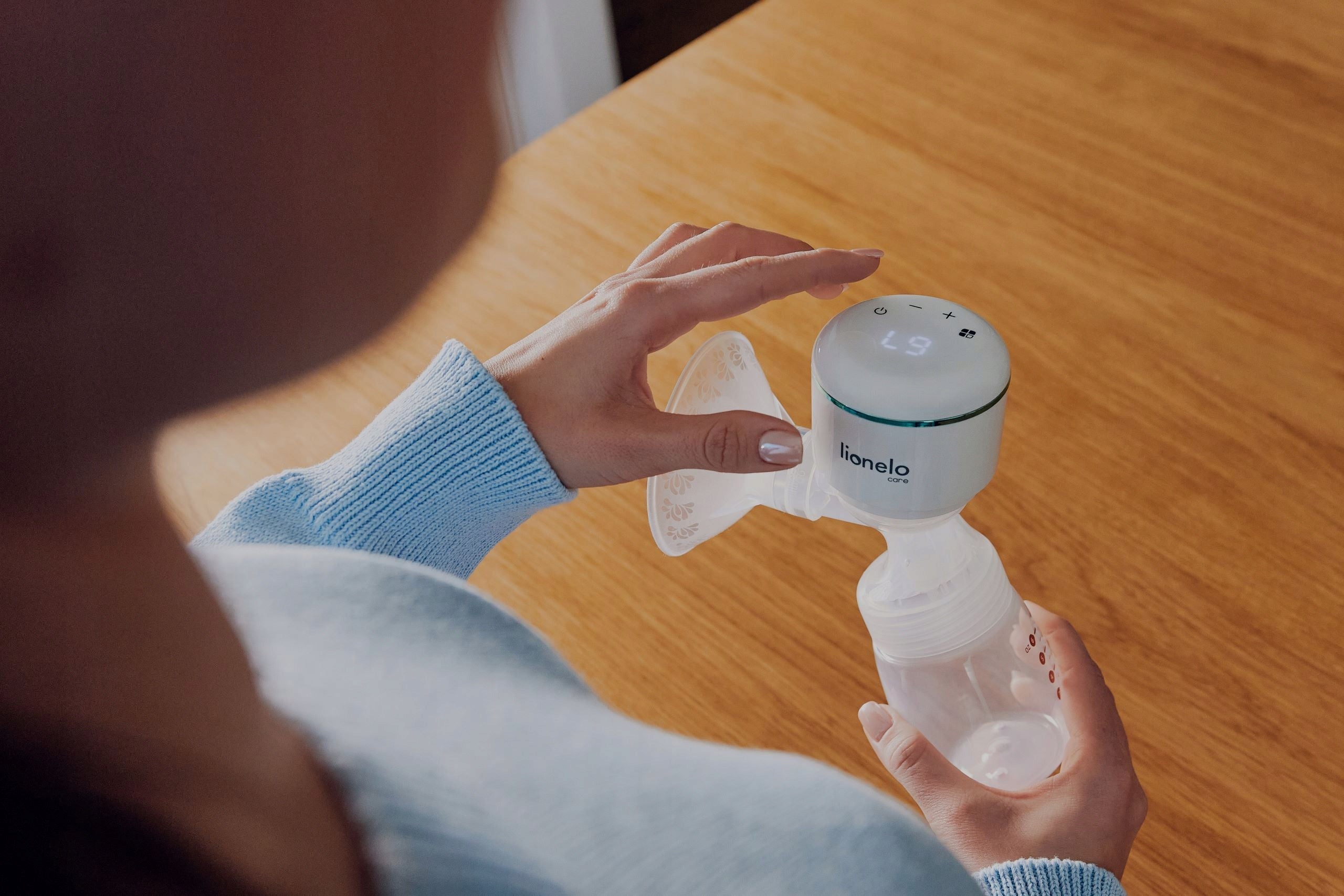 Wireless electric breast pump Lionelo Fidi Plus 180 ml with collector Medical device no
