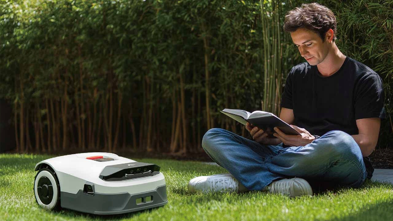 Wireless robotic mower Anthbot GENIE 800 RTK 1500m² with AI mower Series GENIE