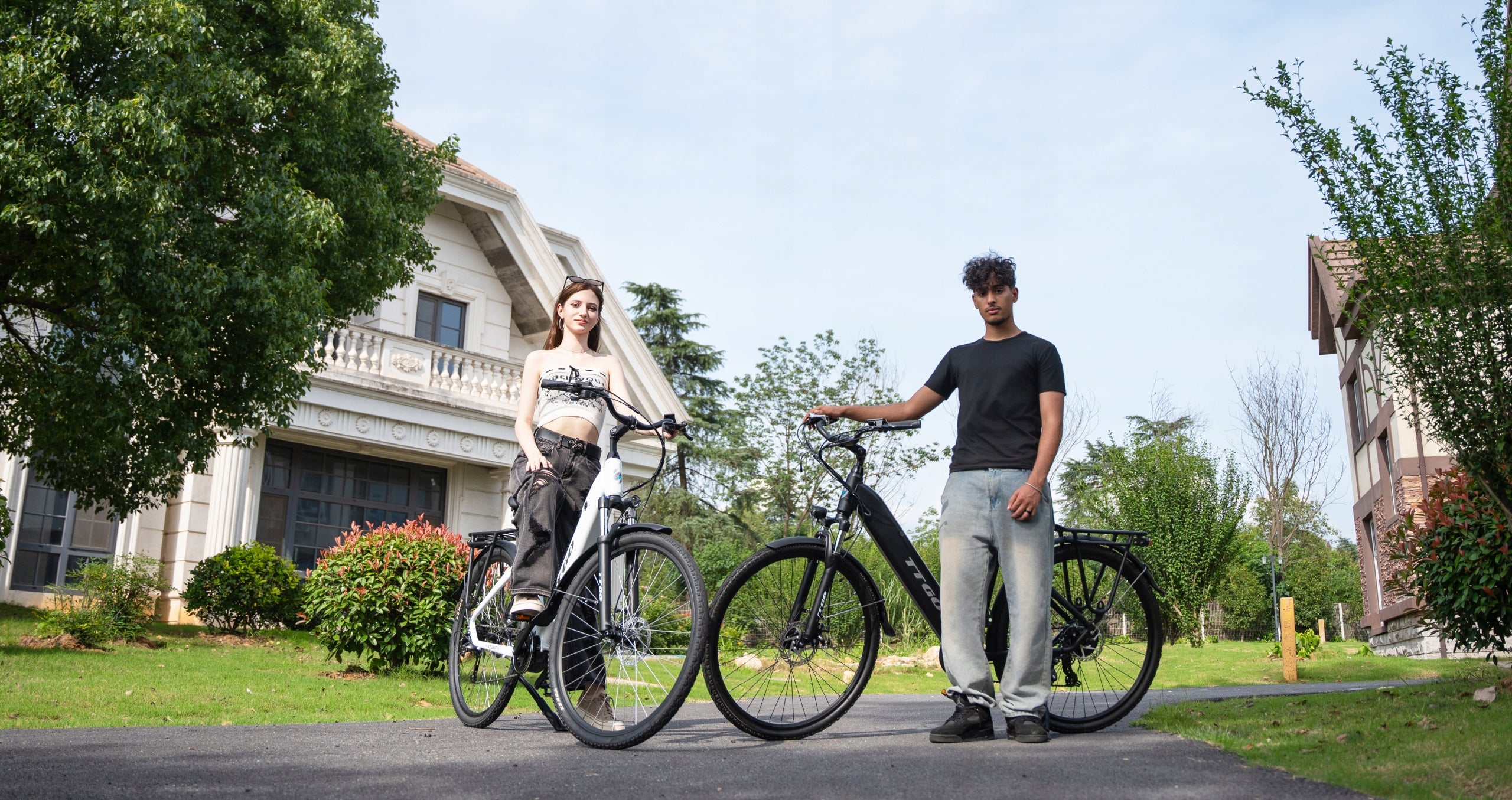 Women's/Men's Electric Bikes TTGO HZ-28ST 250W 36V20Ah 120KM 28'' EBIKE Brand TTGO