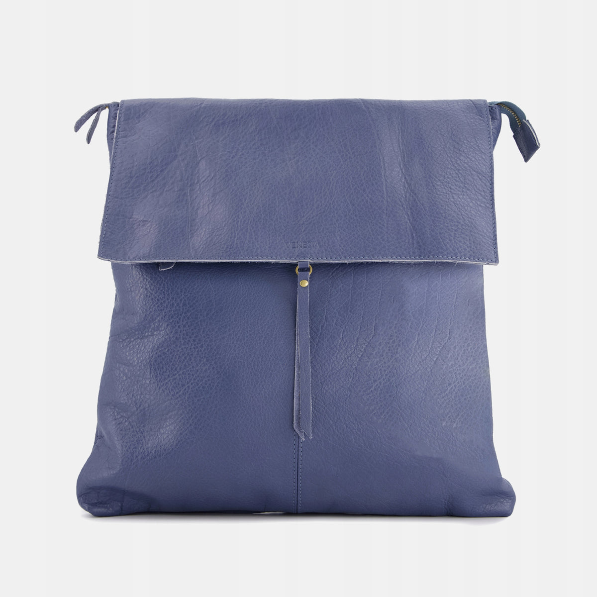 Women's bag VENEZIA. Large blue backpack made of natural leather.