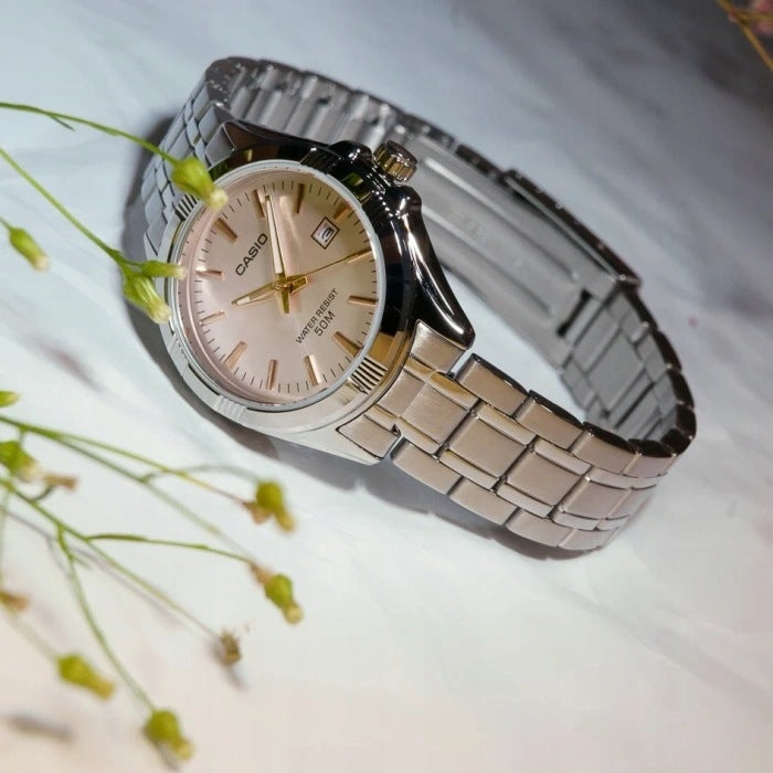 Women's watch CASIO LTP-1308D-4AVEF (zd605e) + BOX + ENGRAVING Brand CASIO