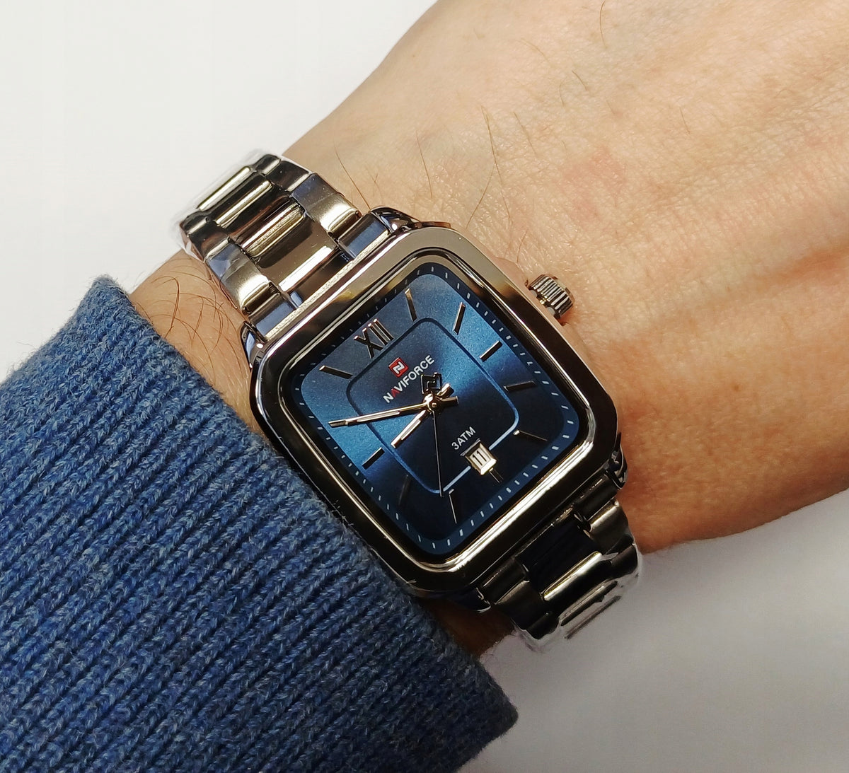 Women's watch Naviforce rectangular with date blue dial Brand Naviforce