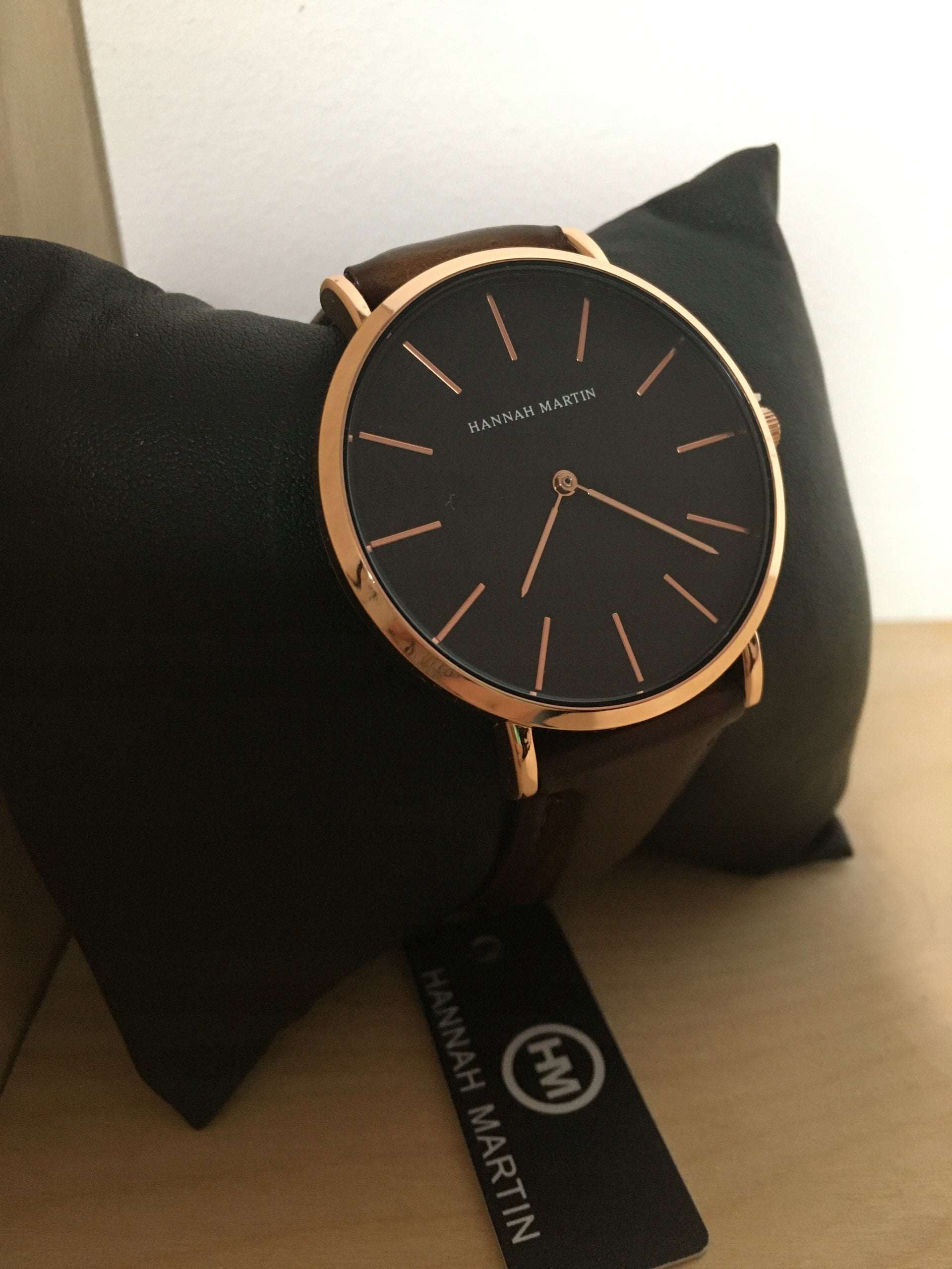Women's watch on strap Hannah Martin gift DT EAN (GTIN) 4894701869785