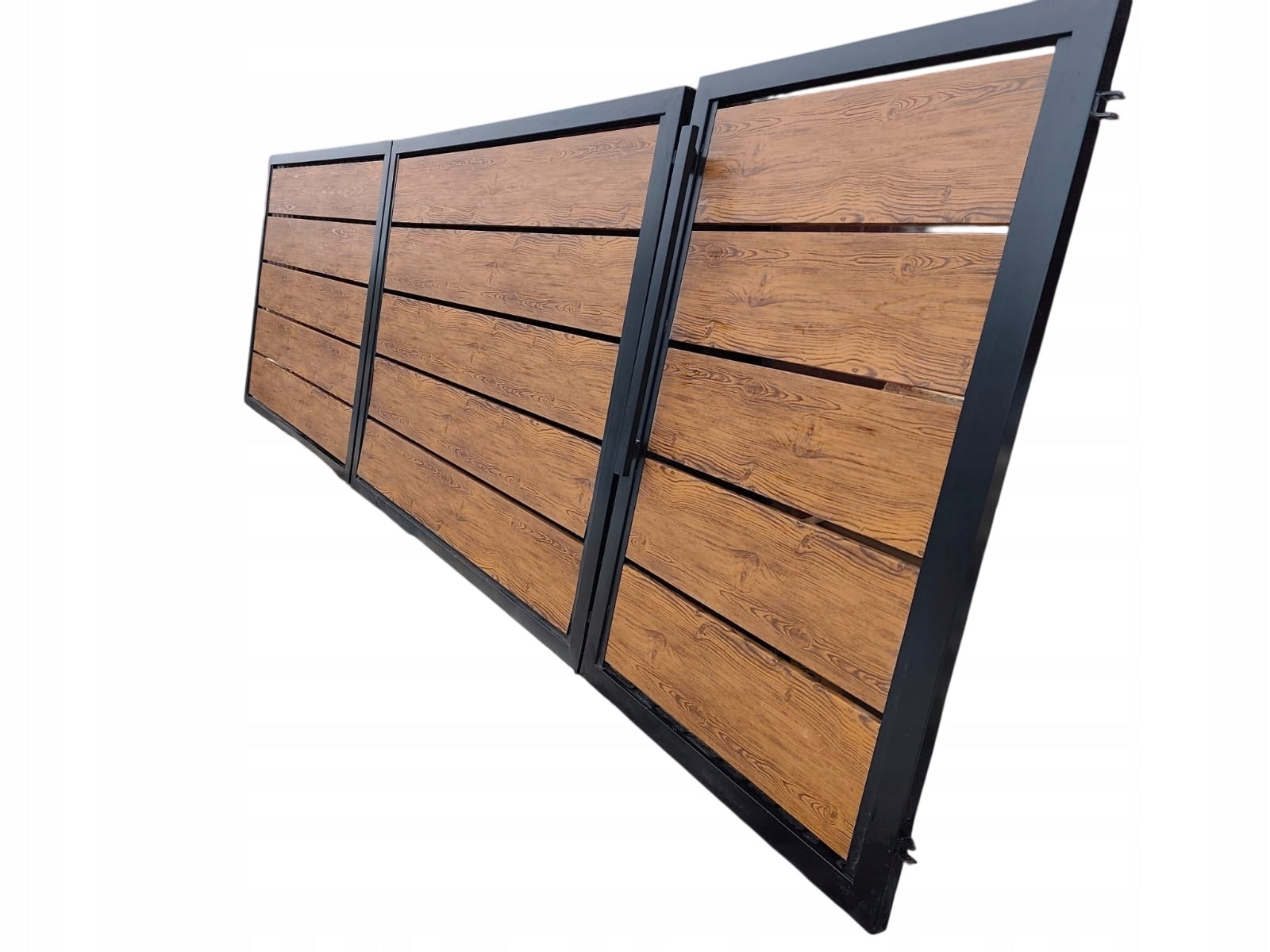 Wood-like metal bars profile 100x20 2,5mm for panel fence Packaging status original