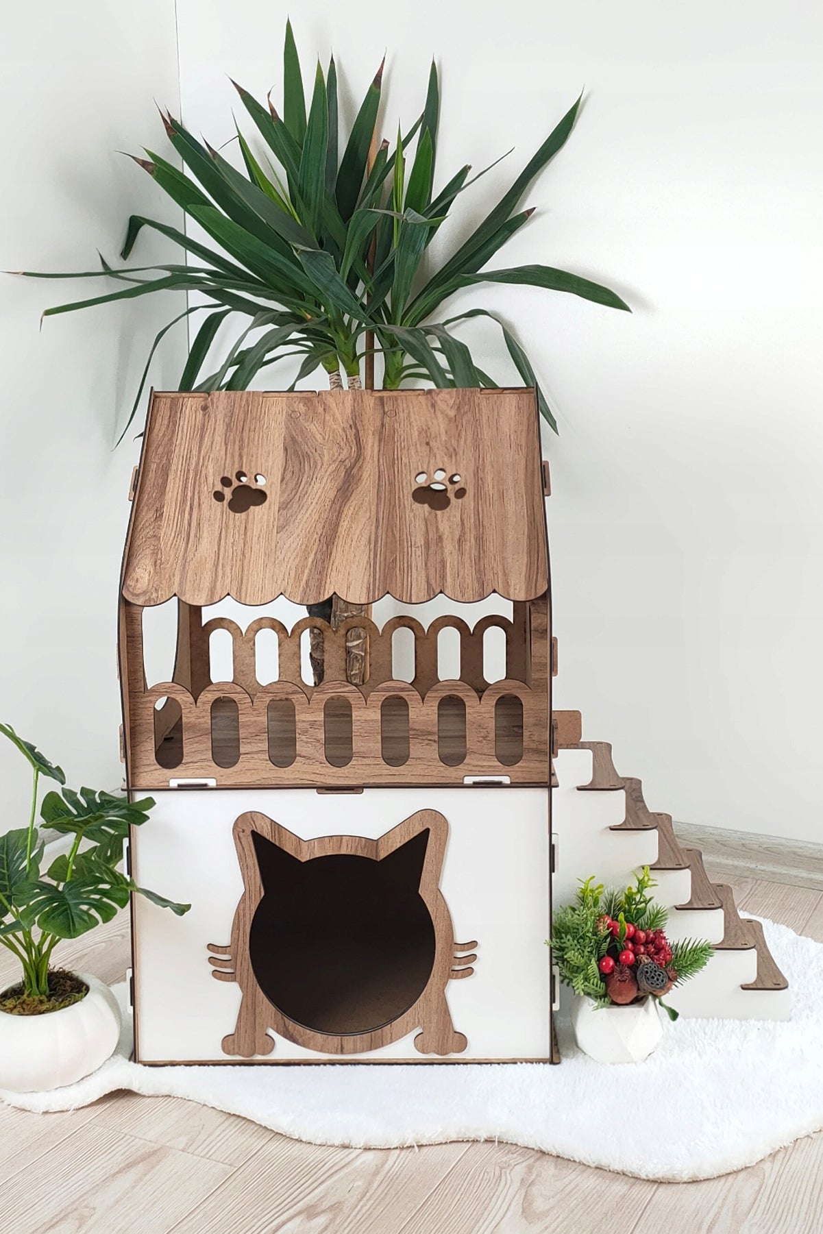 Wooden Cat House - 2 Levels Interior Bed Stylish MDF XL Manufacturer code KUP-CH-XL-WD-001