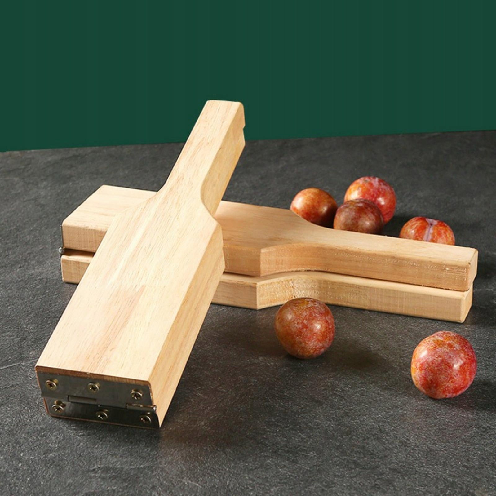 Wooden Lemon Lime Squeezer Hand Tool for Kitchen Supplies Bar Restaurant Packaging status original