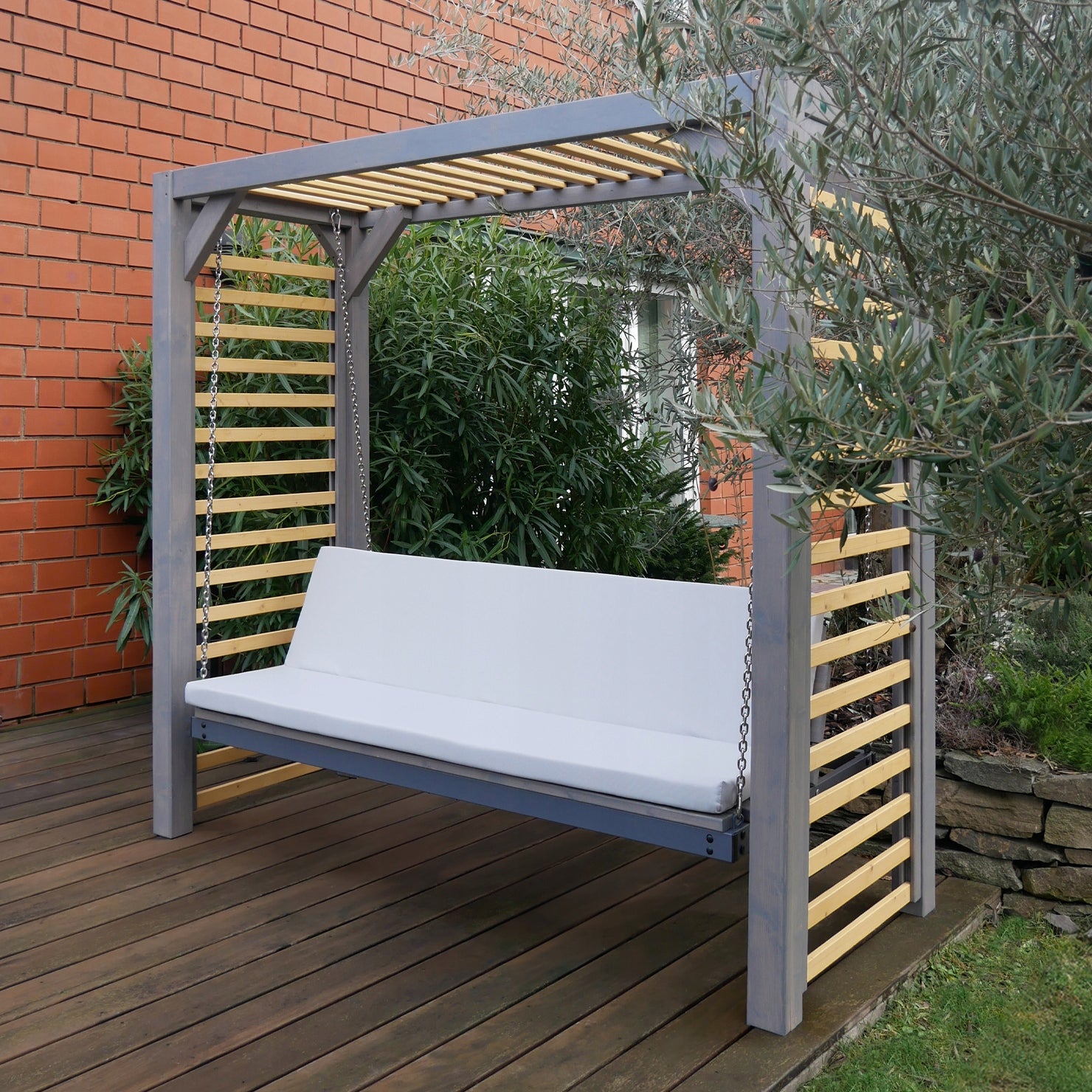 Wooden Swing Rocking Crema with Bed Function – Comfort and Relaxation in One