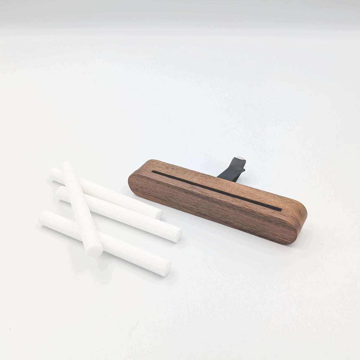 Wooden diffuser for car walnut + 4 fragrance pads