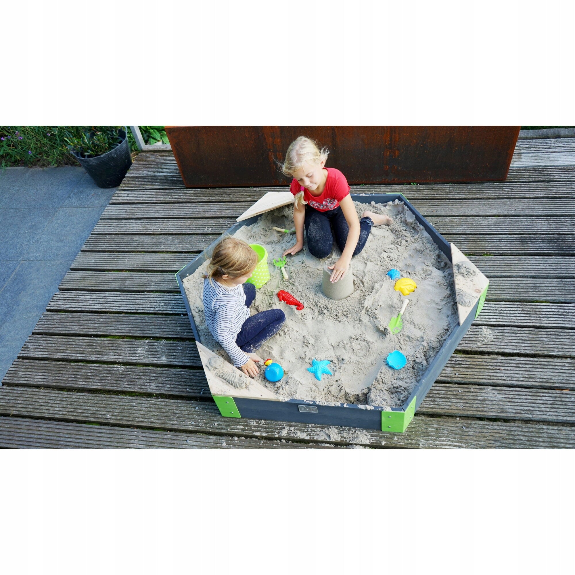 Wooden hexagonal sandbox Aksent EXIT 160x140cm Kid's age 3+ years