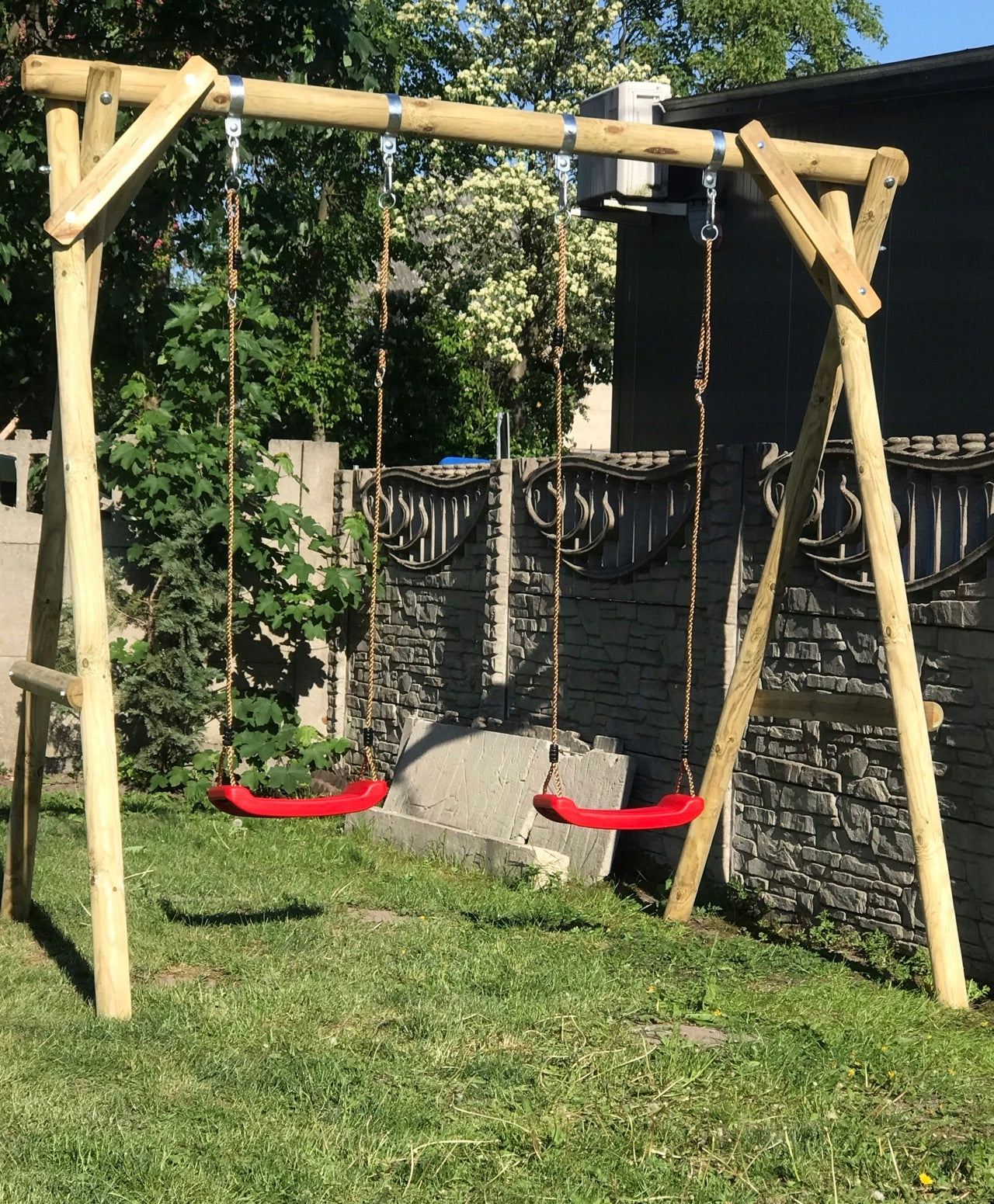 Wooden swing Klara with two seats Manufacturer no brand