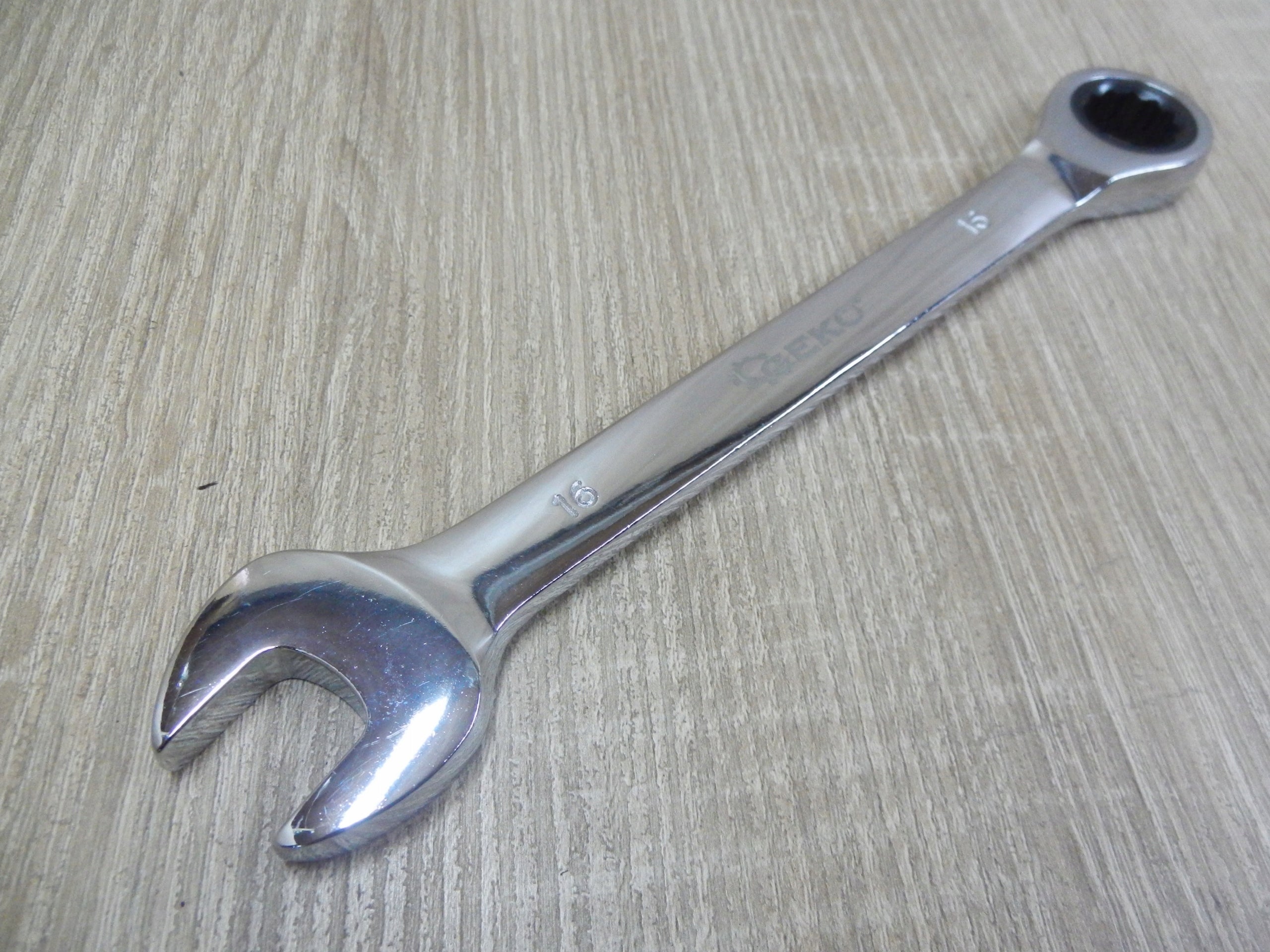 Wrench with Ratchet CrV 16mm Brand Geko