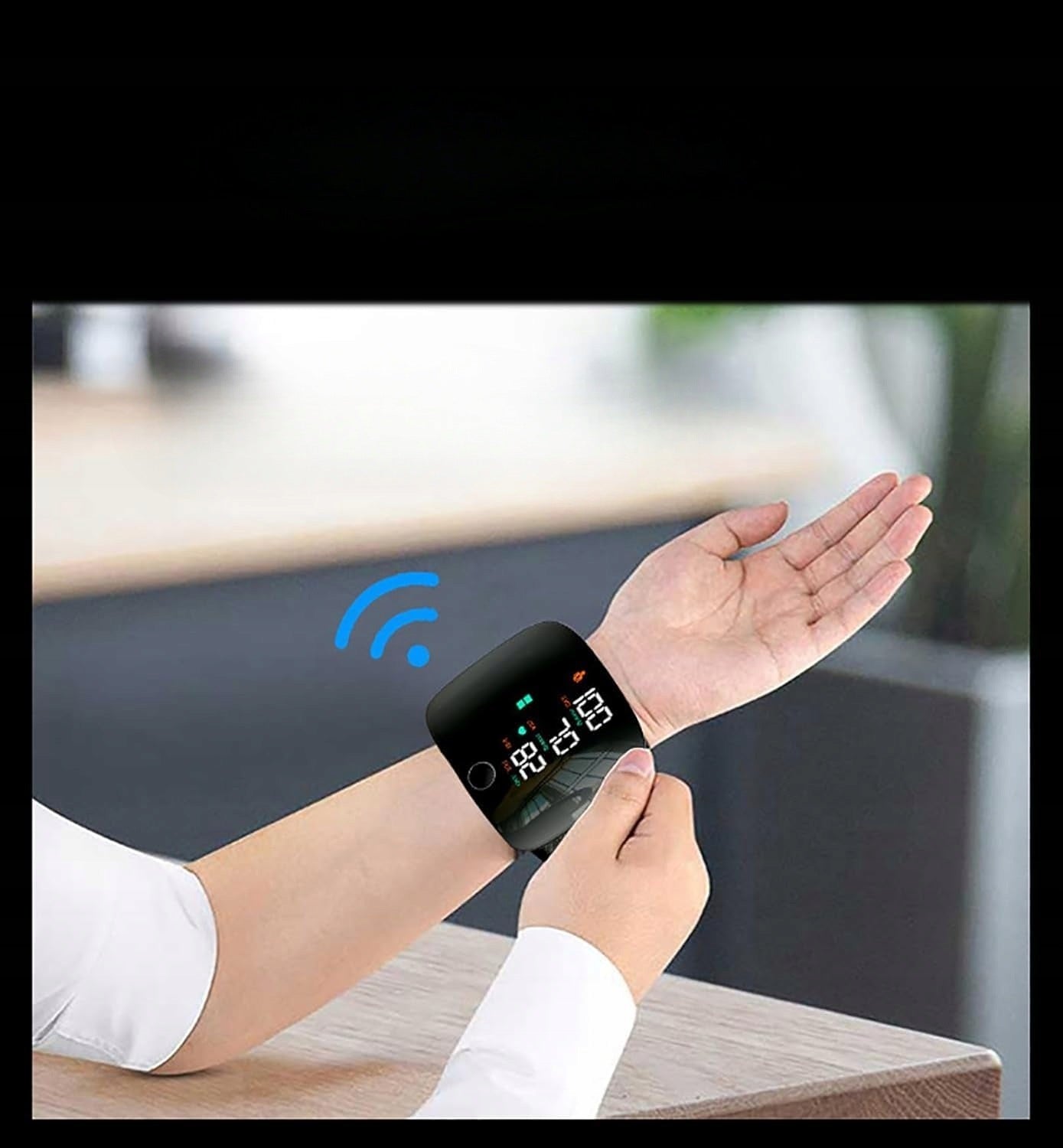 Wrist blood pressure monitor automatic LCD voice messages in Polish Medical device no