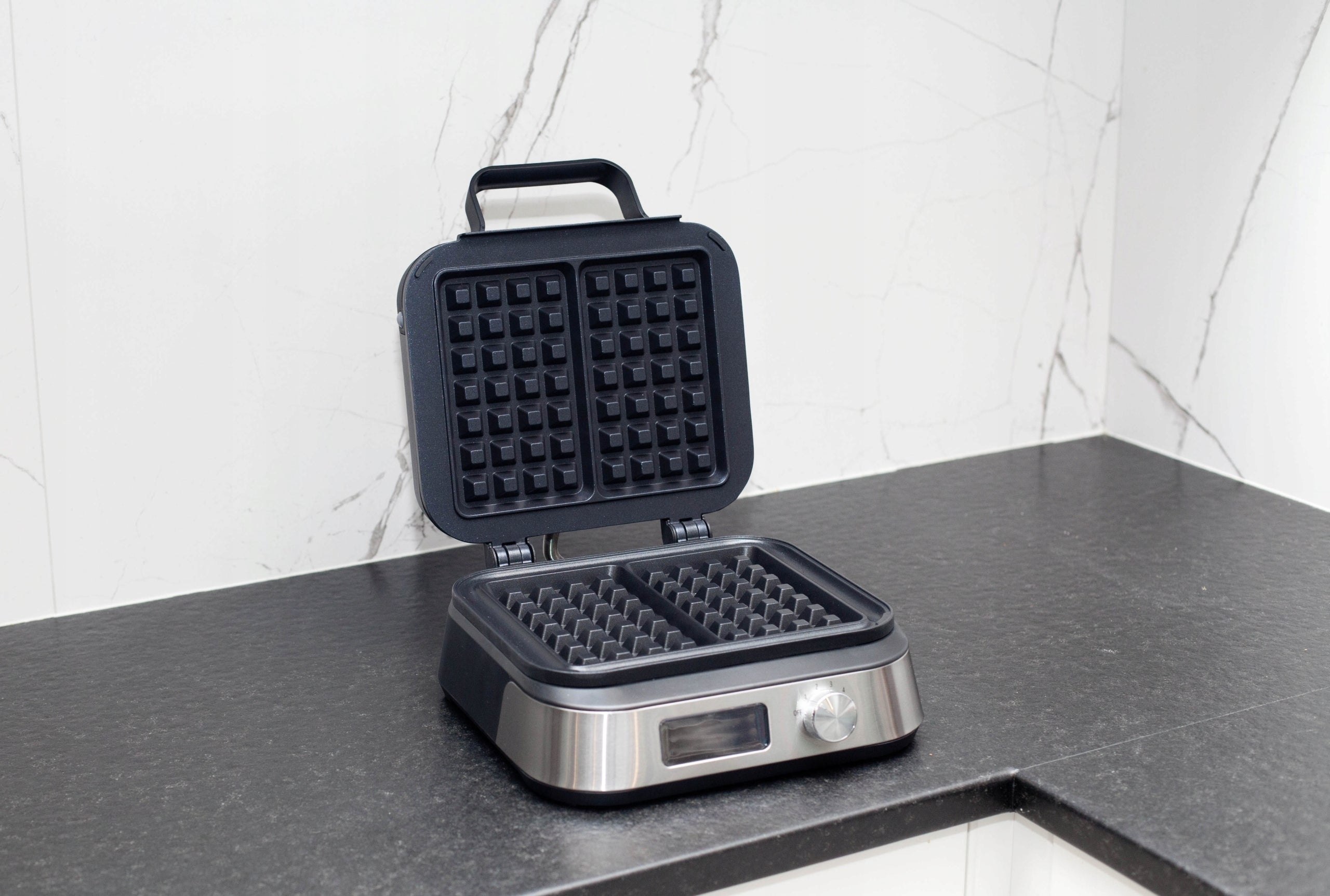 XXL WAFFLE MAKER WITH LCD DISPLAY | CRISPY WAFFLES, TEMPERATURE CONTROL Brand no brand
