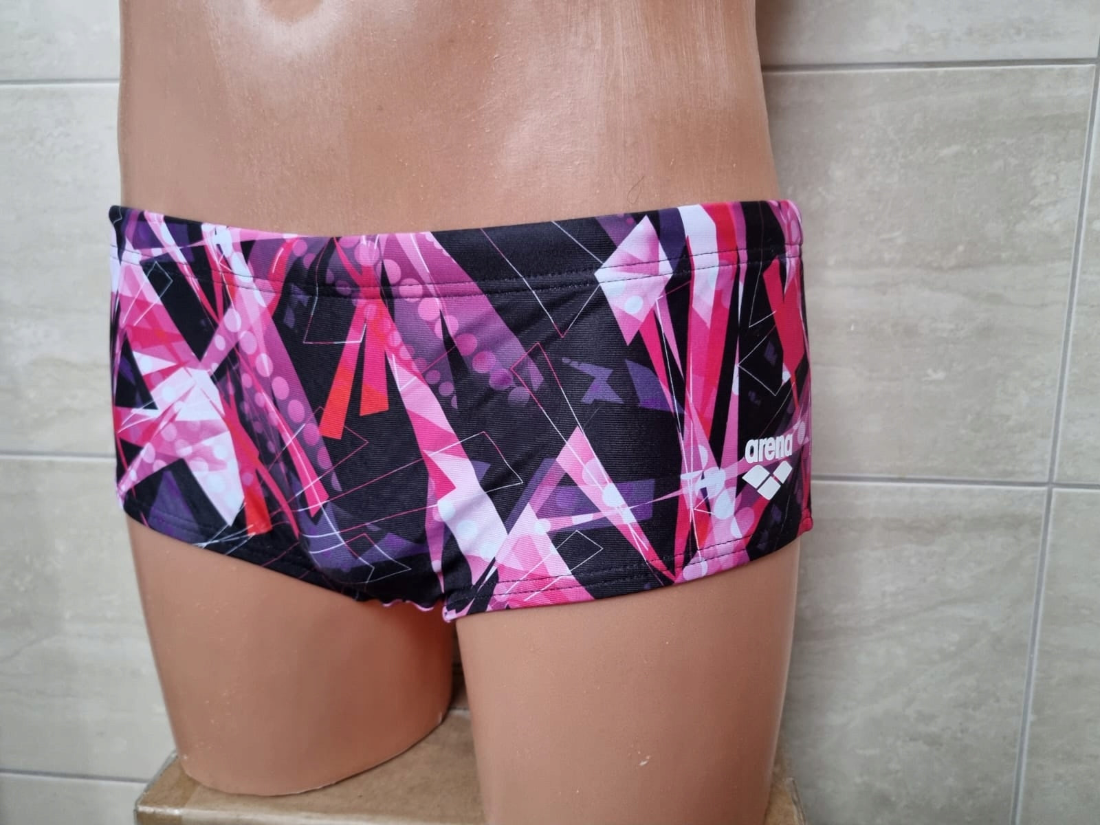 Y6203 ARENA Night Lights Low Waist Short MEN'S BRIEFS D5 UK34 85 Brand Arena