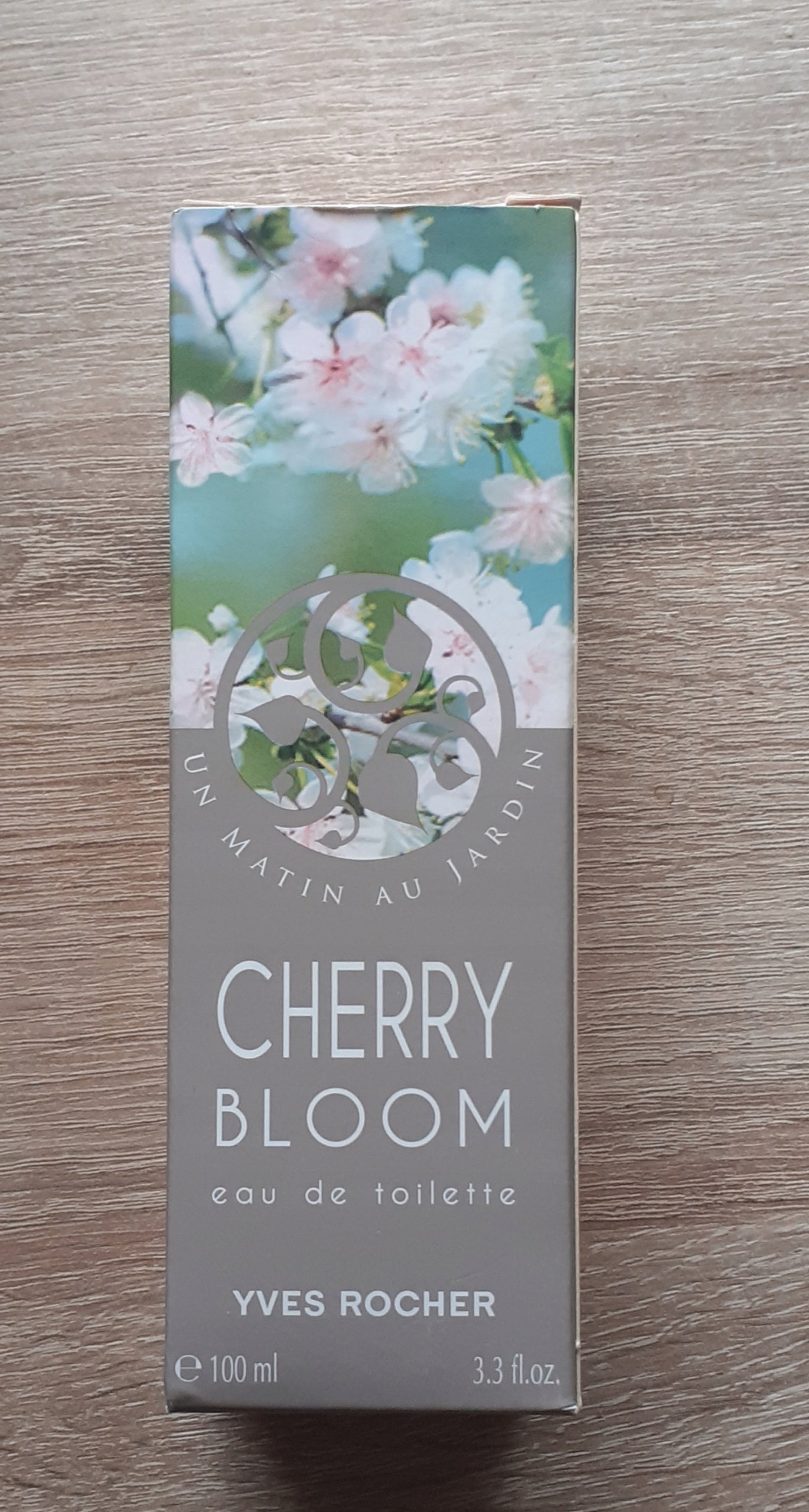 Yves Rocher - woda toaletowa Kwiaty Wiśni / Cherry Bloom 100ml. Manufacturer code 87691