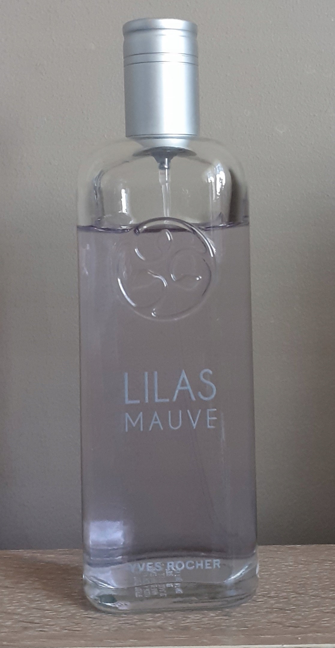 Yves Rocher - woda toaletowa PURPLE LILAC / LILAS MAUVE / BEZ 100ml. Brand Yves Rocher