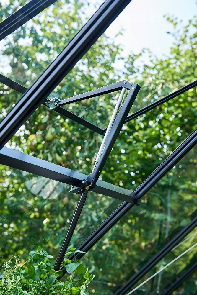 acm Automatic window opener in Ventomax greenhouse