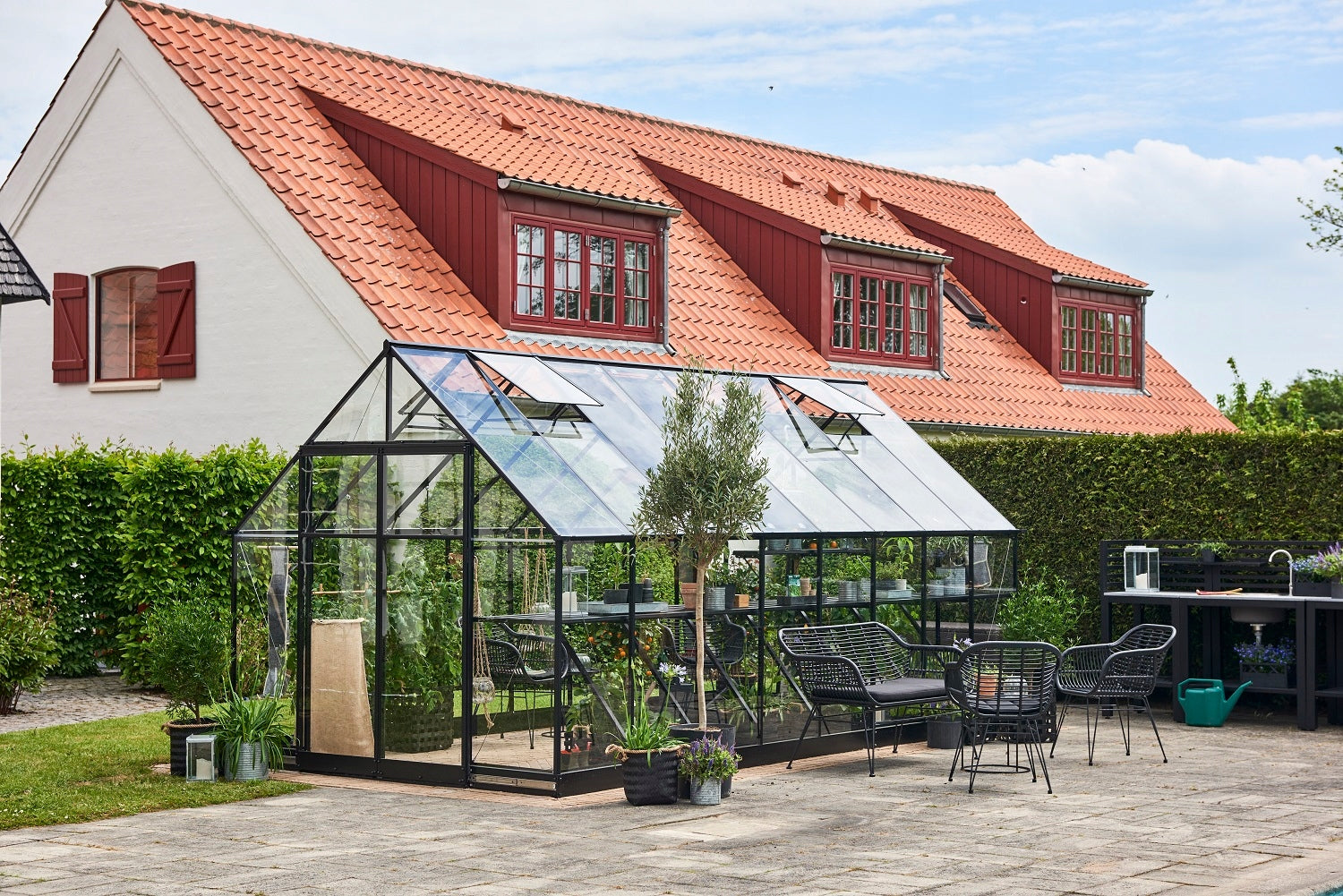 acm GREENHOUSE QUBE 816 2,51 x 4,98 m BLACK TEMPERED ALUMINUM GLASS Manufacturer code F09864