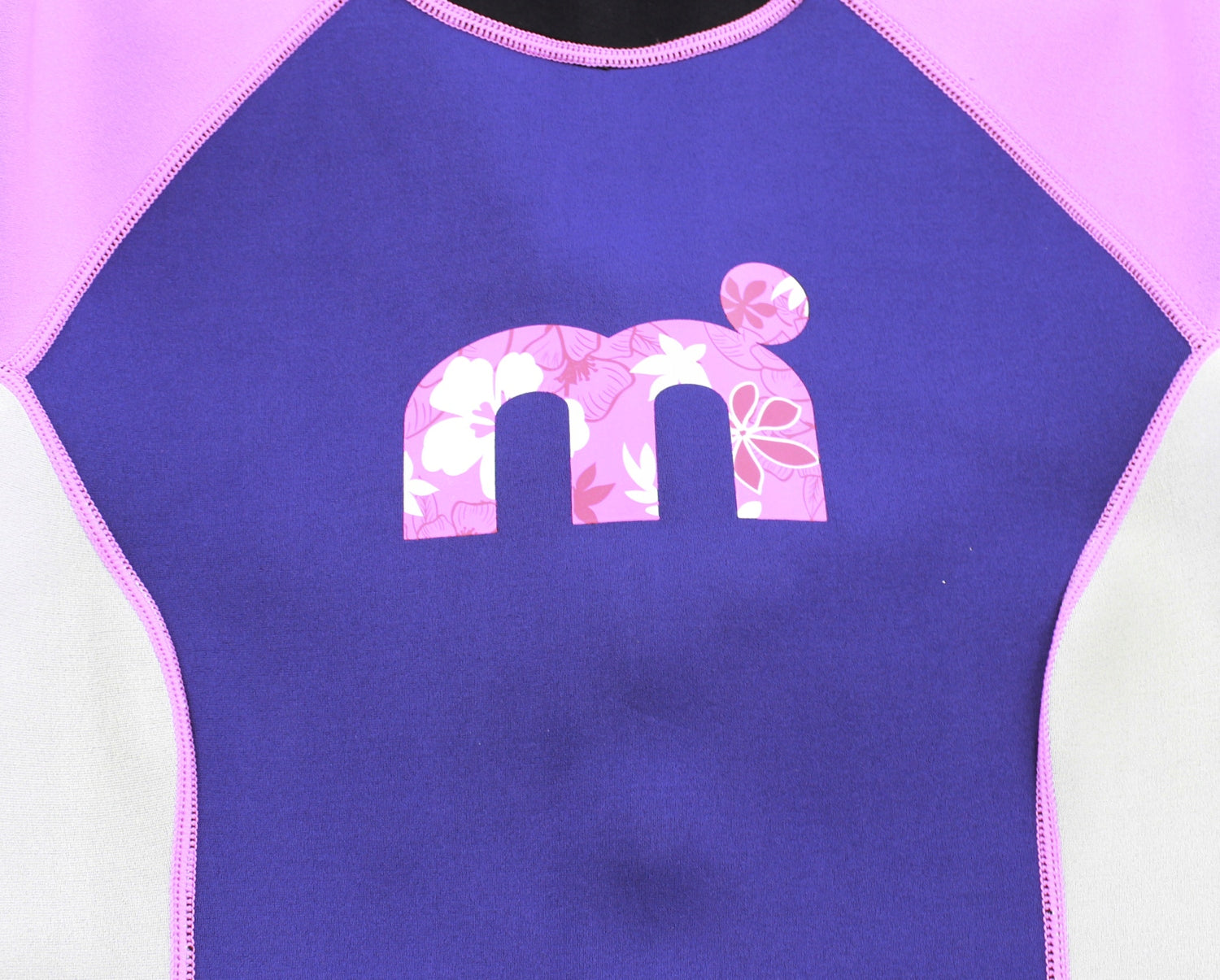 Neopreno kostiumas Mistral, 2,5 mm, trumpas, kišenė, dydis M