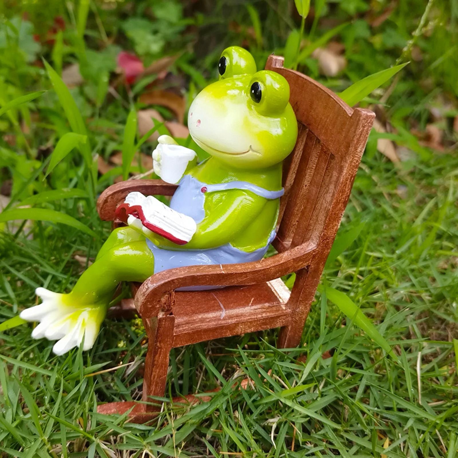 Garden Frog Statues Funny Miniature Frog Figurines