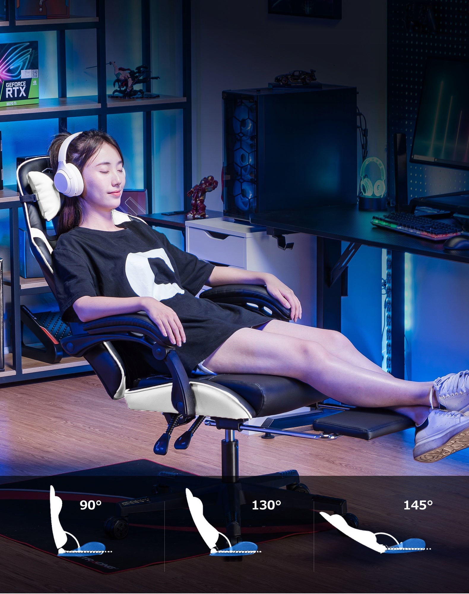 gaming chair footrest headrest lumbar support Packaging status original