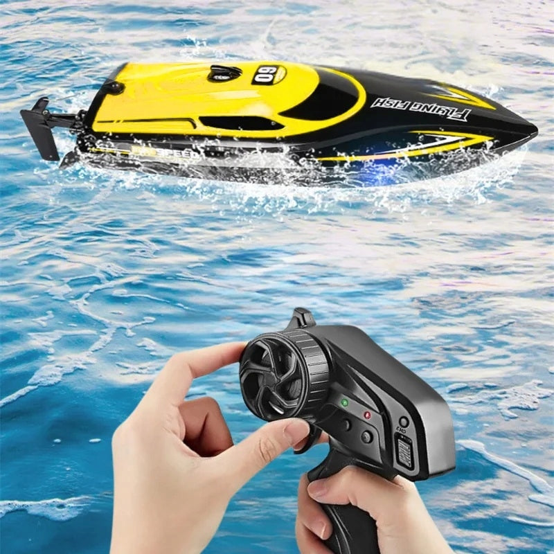 iUni HJ812 Remote Controlled Boat, RC Racing Speed Boat Drift, 25 km/h Brand IUNI