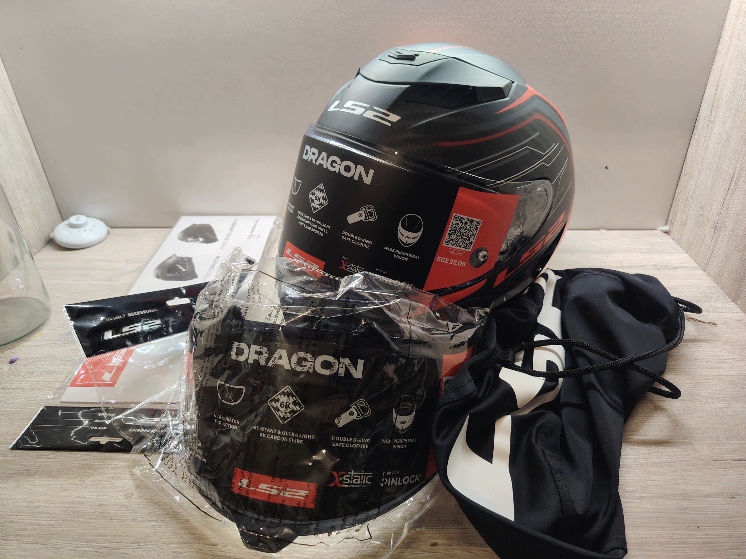 motorcycle helmet integral LS2 FF807 Dragon XS 53-54 cm ECE dark visor Packaging status original
