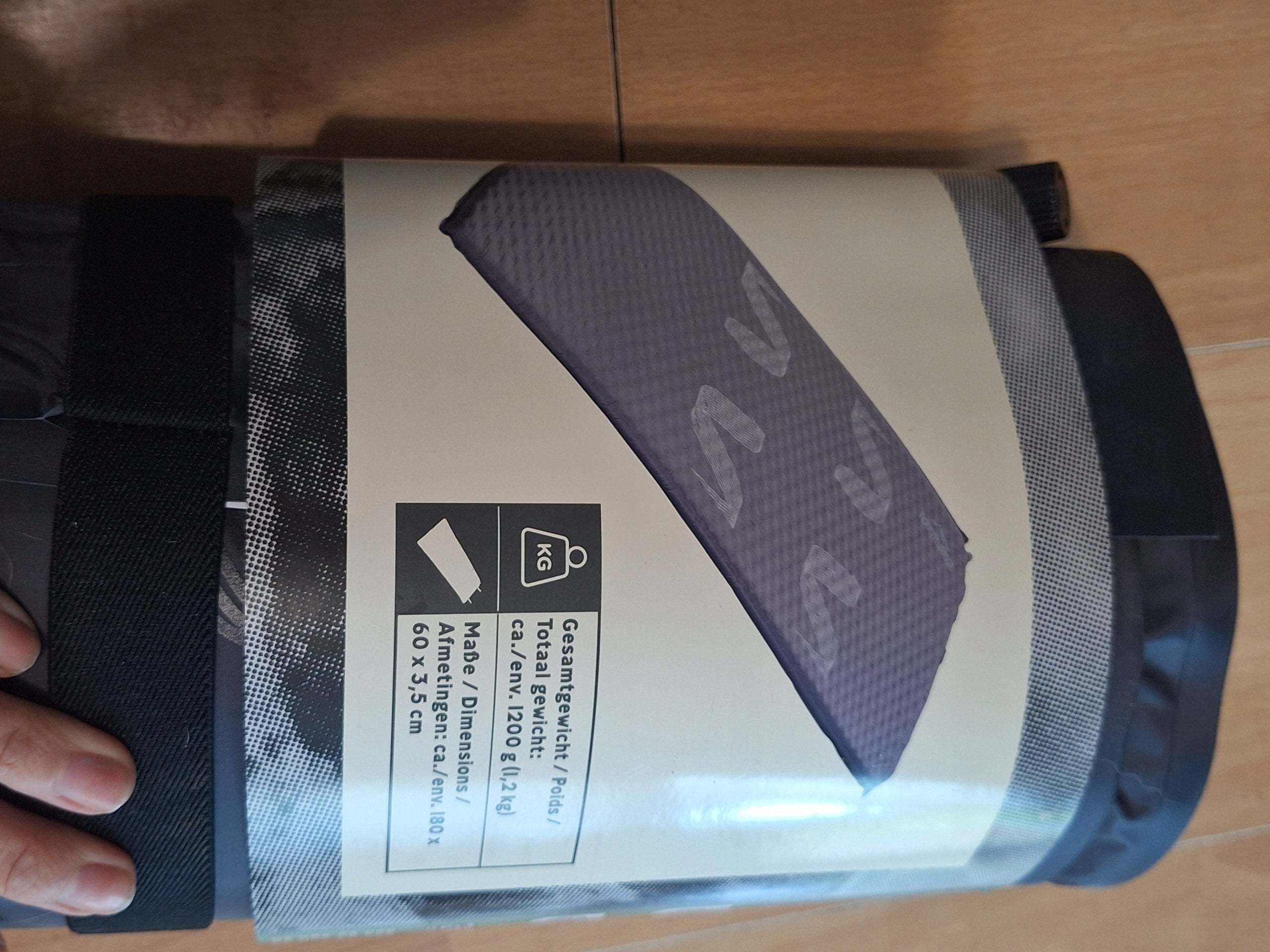 self-inflating mat self-inflating mattress 180x60x3,5cm camping EAN (GTIN) 4068706412257