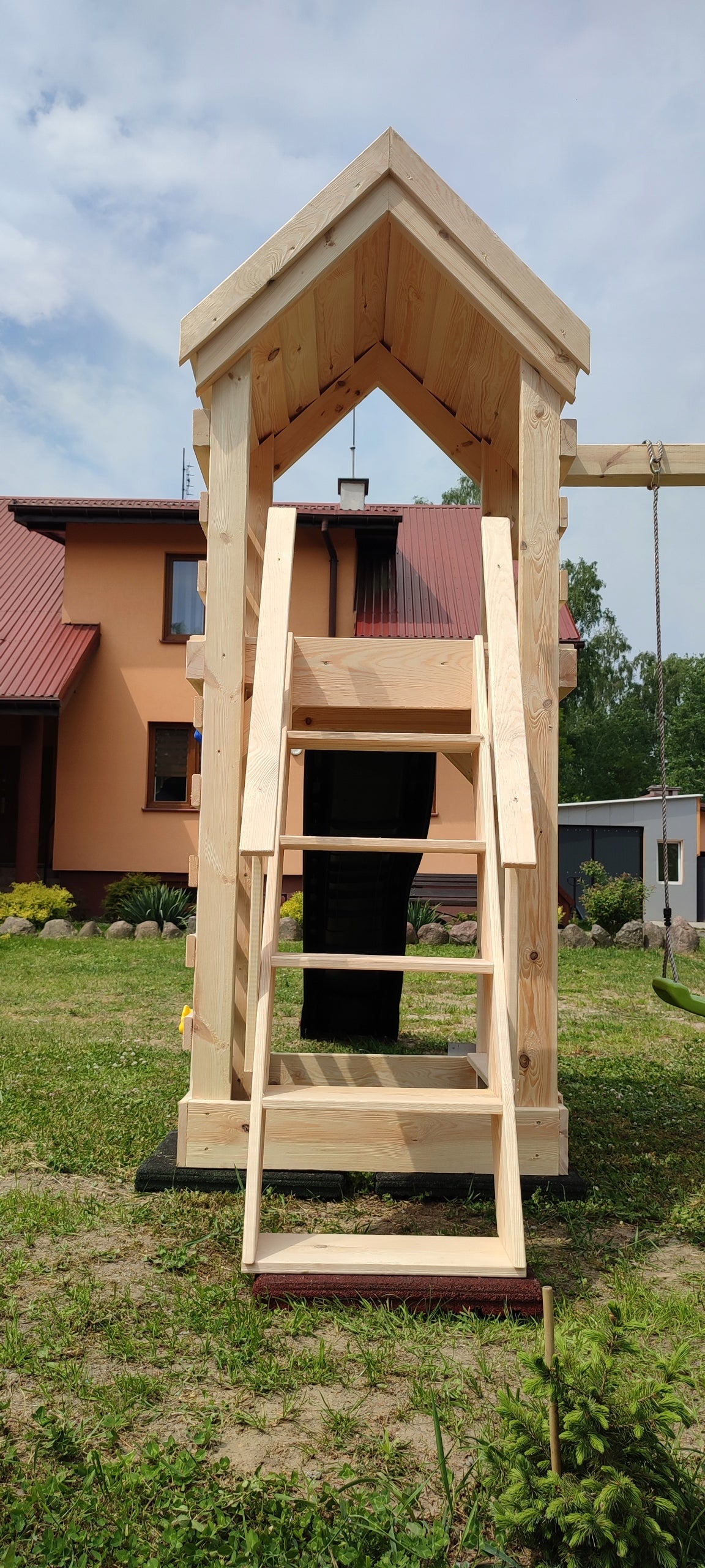toys "LENA" house, swing, board, sandbox, FREEBIE - Feeder! Product width 290 cm