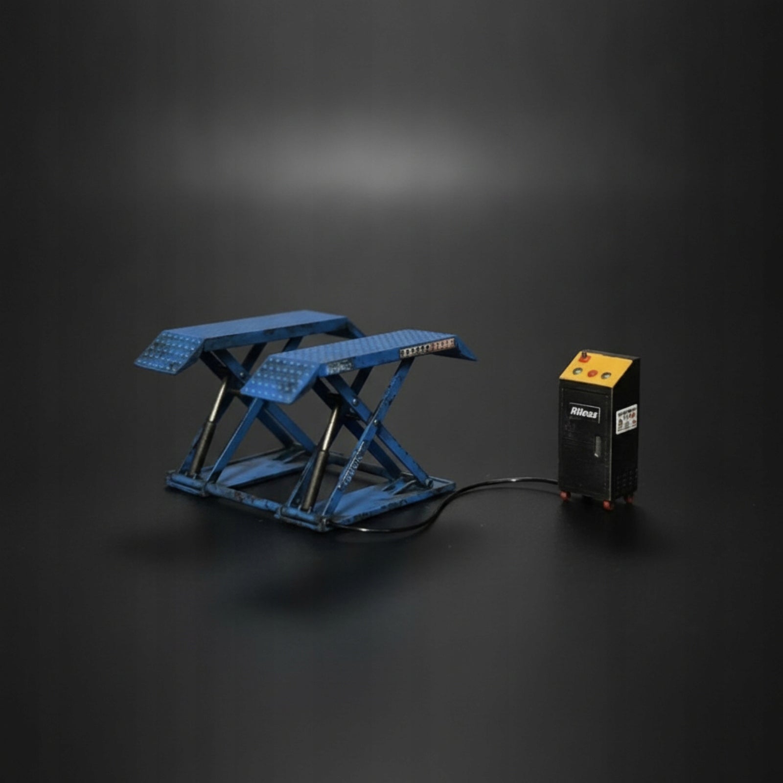 1/64 Scale Model Detailed Scissor Lift Model with Control Box for Hobbyists Product weight with unit packaging 0.1 kg